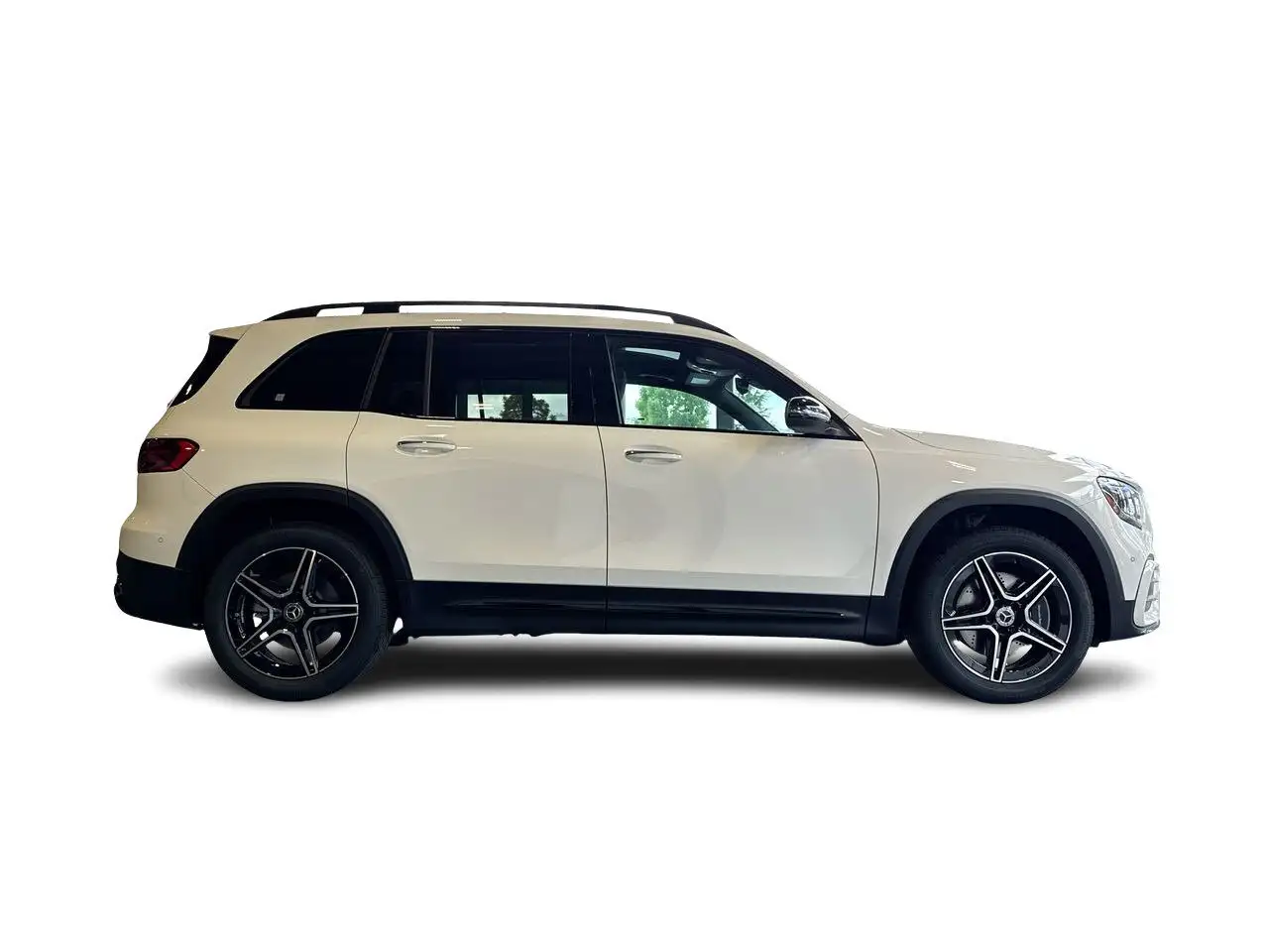 Mercedes-Benz GLB снимка Mercedes-Benz GLB