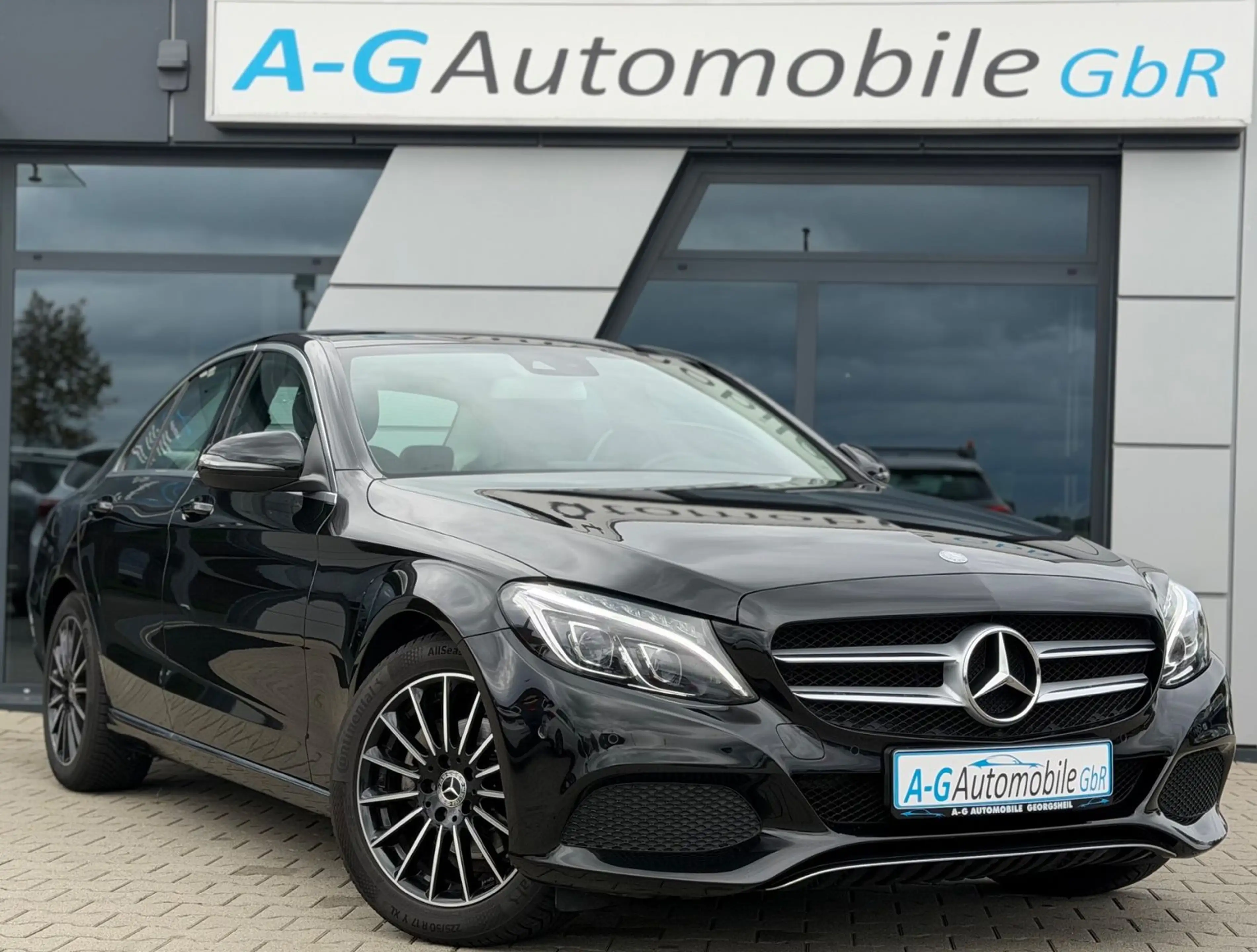 Mercedes-Benz C 200 d Limousine BlueTec Schiebedach LED AHK — photo 3