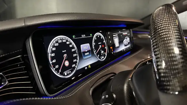 Mercedes-Benz S 500 S-Klasse Coupe S 500 4Matic AMG-Line Ansicht 22