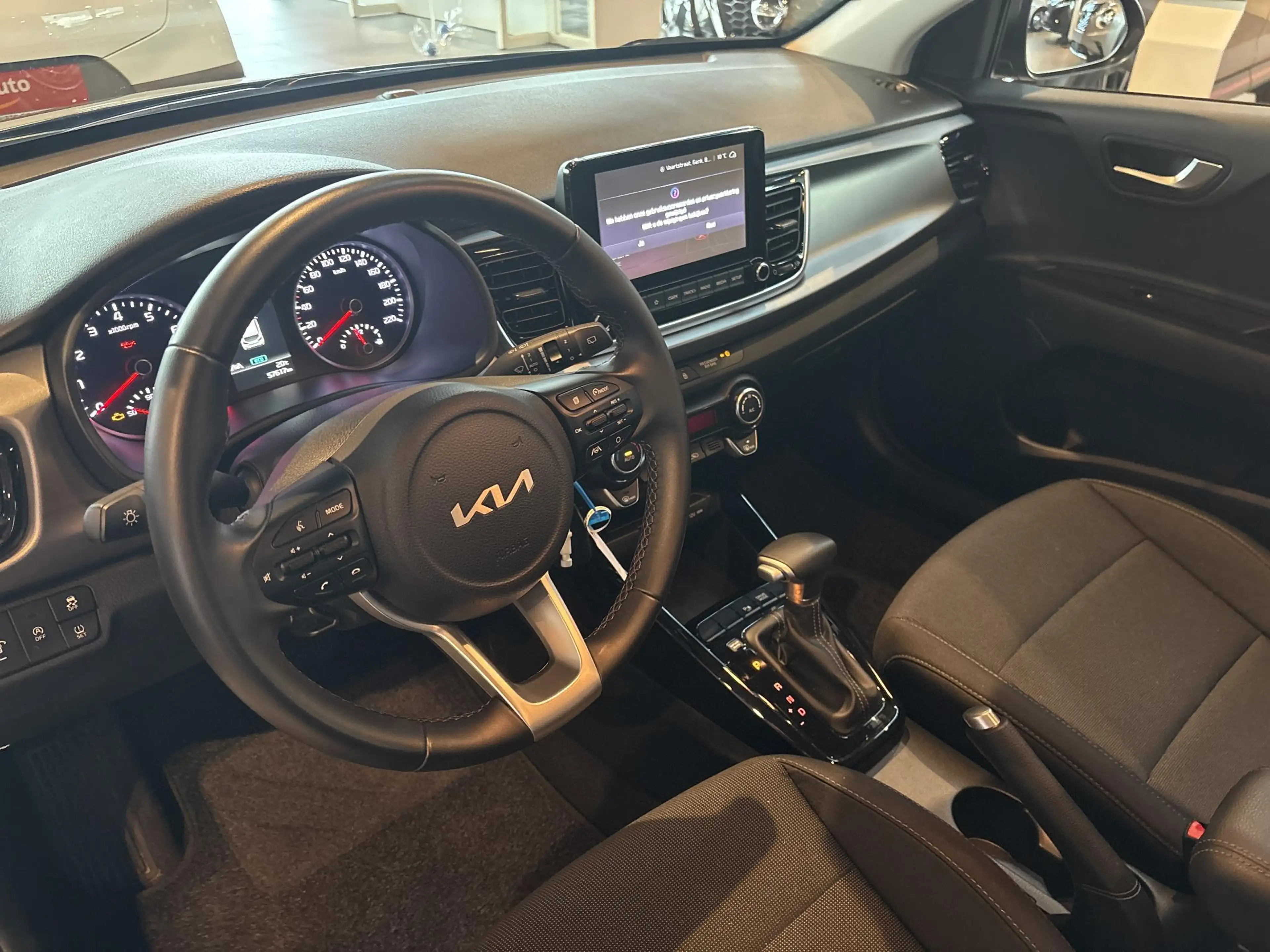Kia Rio 1.0 T 100 More DCT — photo 6