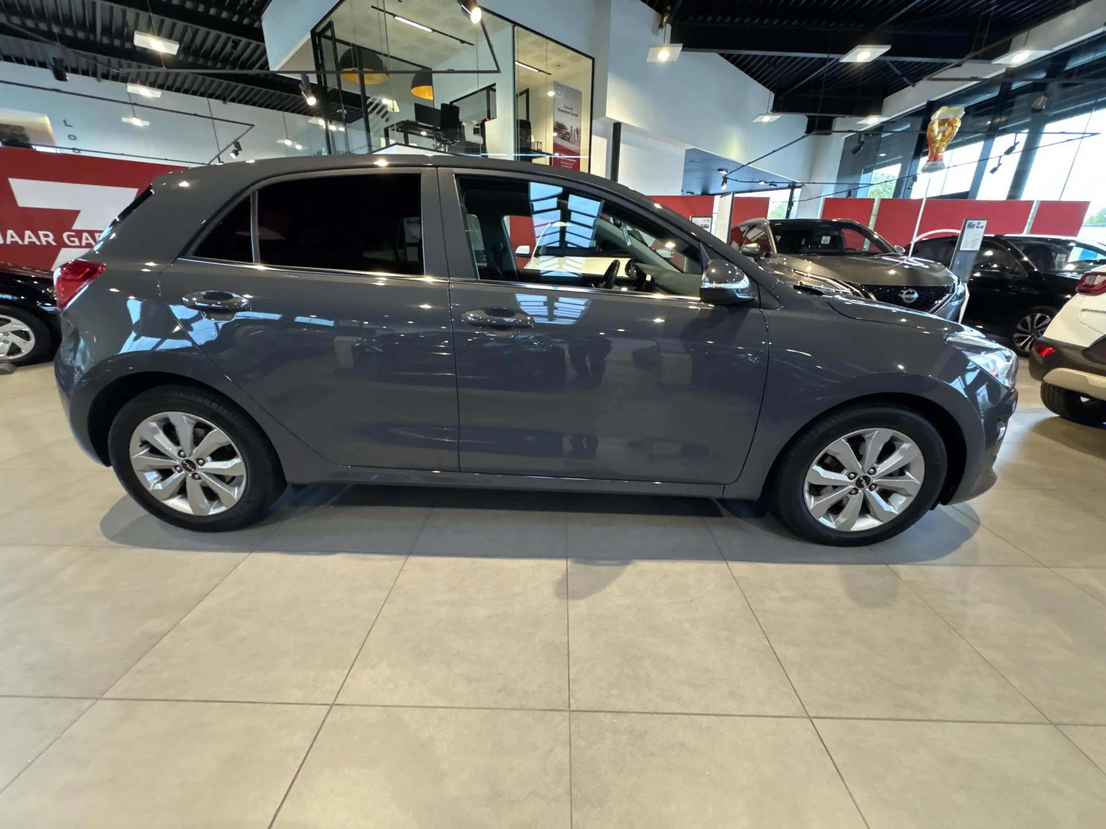 Kia Rio 1.0 T 100 More DCT — photo 13