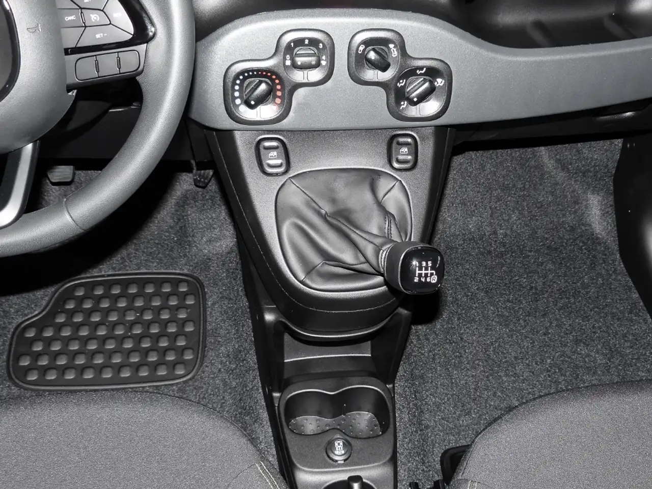 Fiat Panda Mild Hybrid City Paket Cinema Schwarz 8