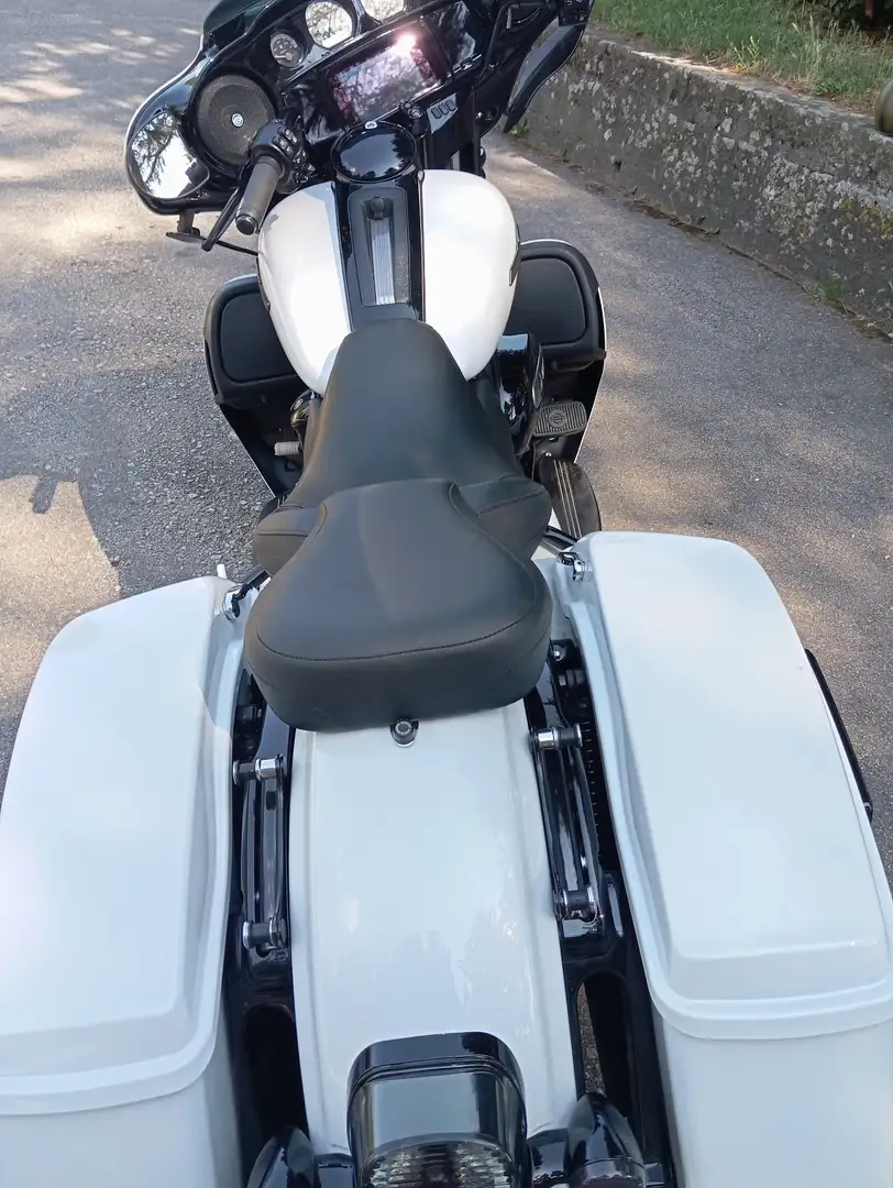 Harley-Davidson Street Glide ultrà limited Blanc - 2