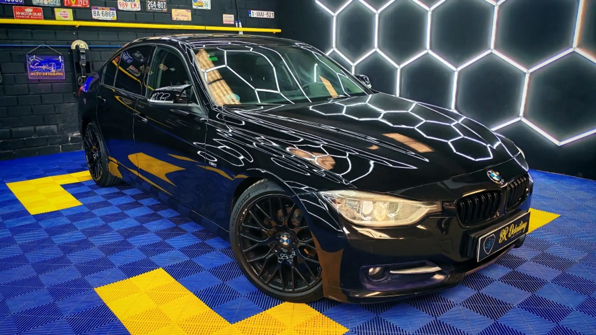 BMW 320 320d Sport Negro - 2