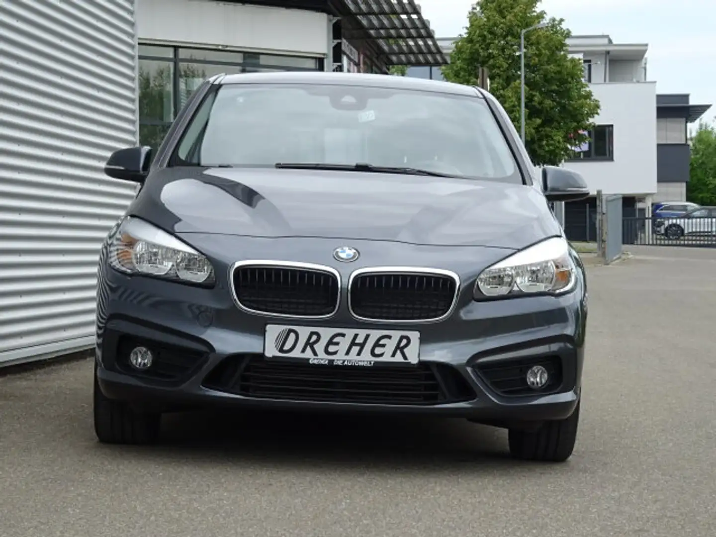 BMW 220 2er Active Tourer - 220i Advantage Navi/Autom. BC Šedá - 2