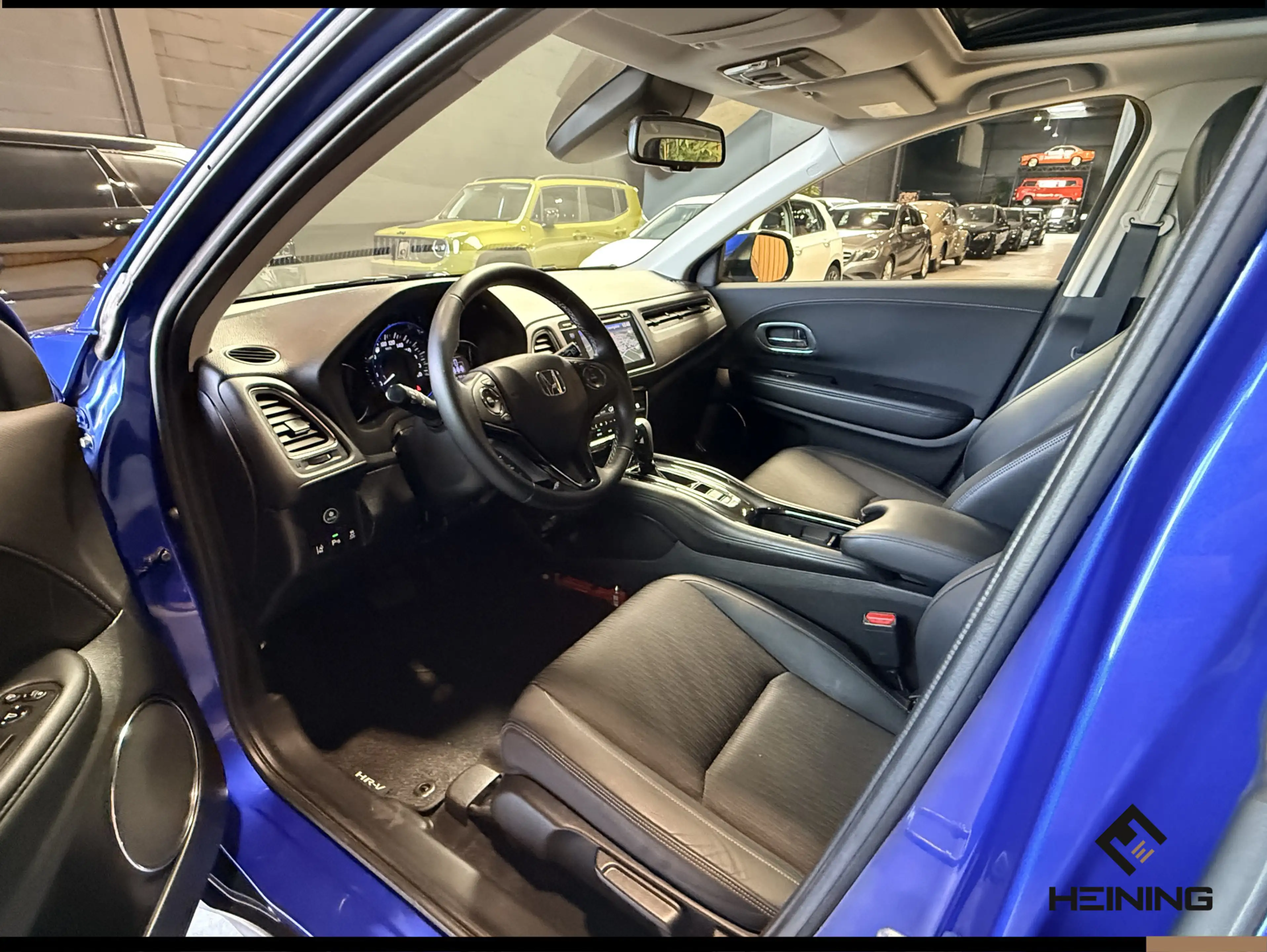 Honda HR-V 1.5 i-VTEC Executive. Automaat. Pano. Camera. Nav. — photo 14