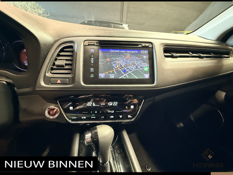 Honda HR-V 1.5 i-VTEC Executive. Automaat. Pano. Camera. Nav. — photo 18