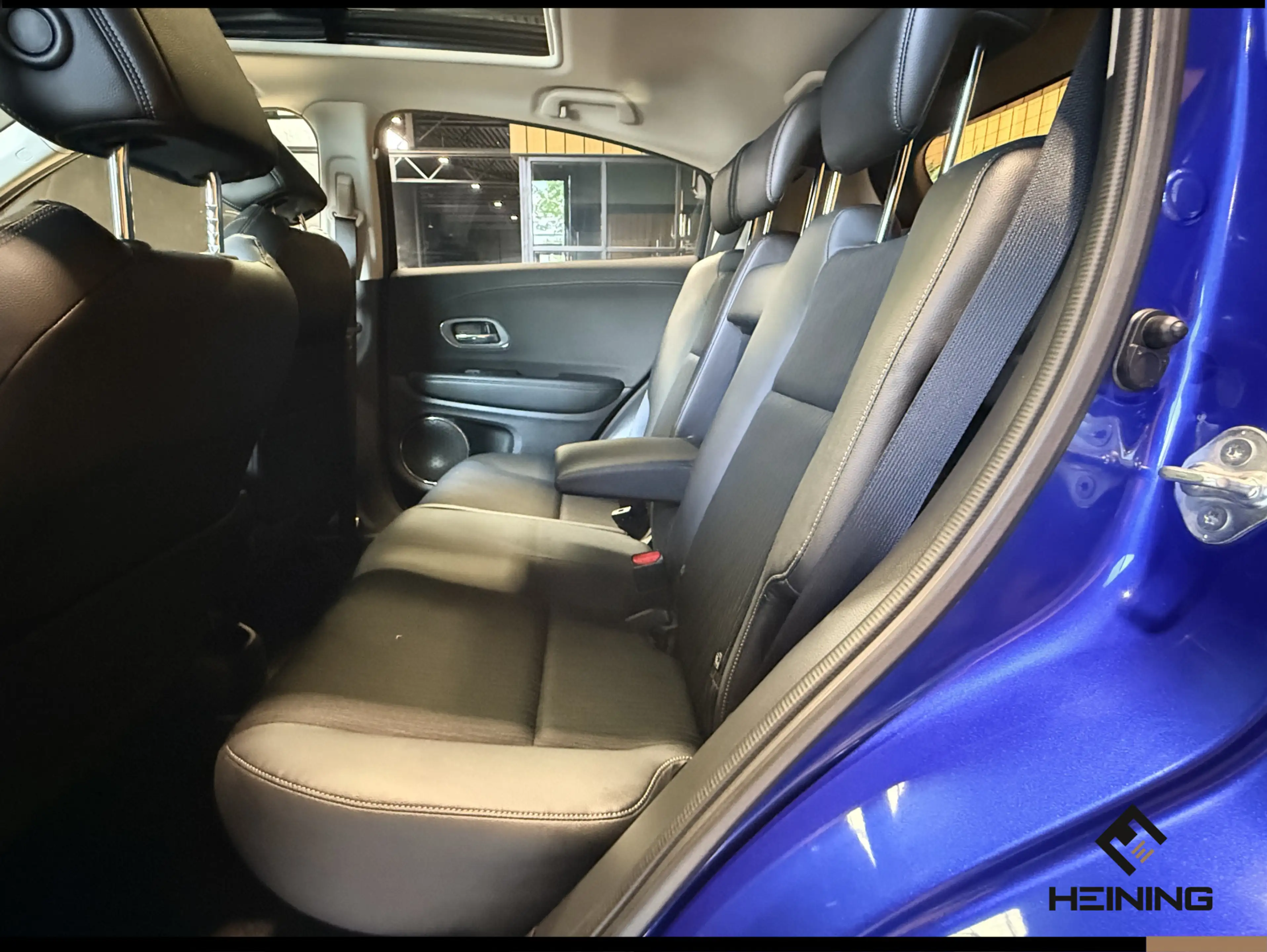 Honda HR-V 1.5 i-VTEC Executive. Automaat. Pano. Camera. Nav. — photo 11