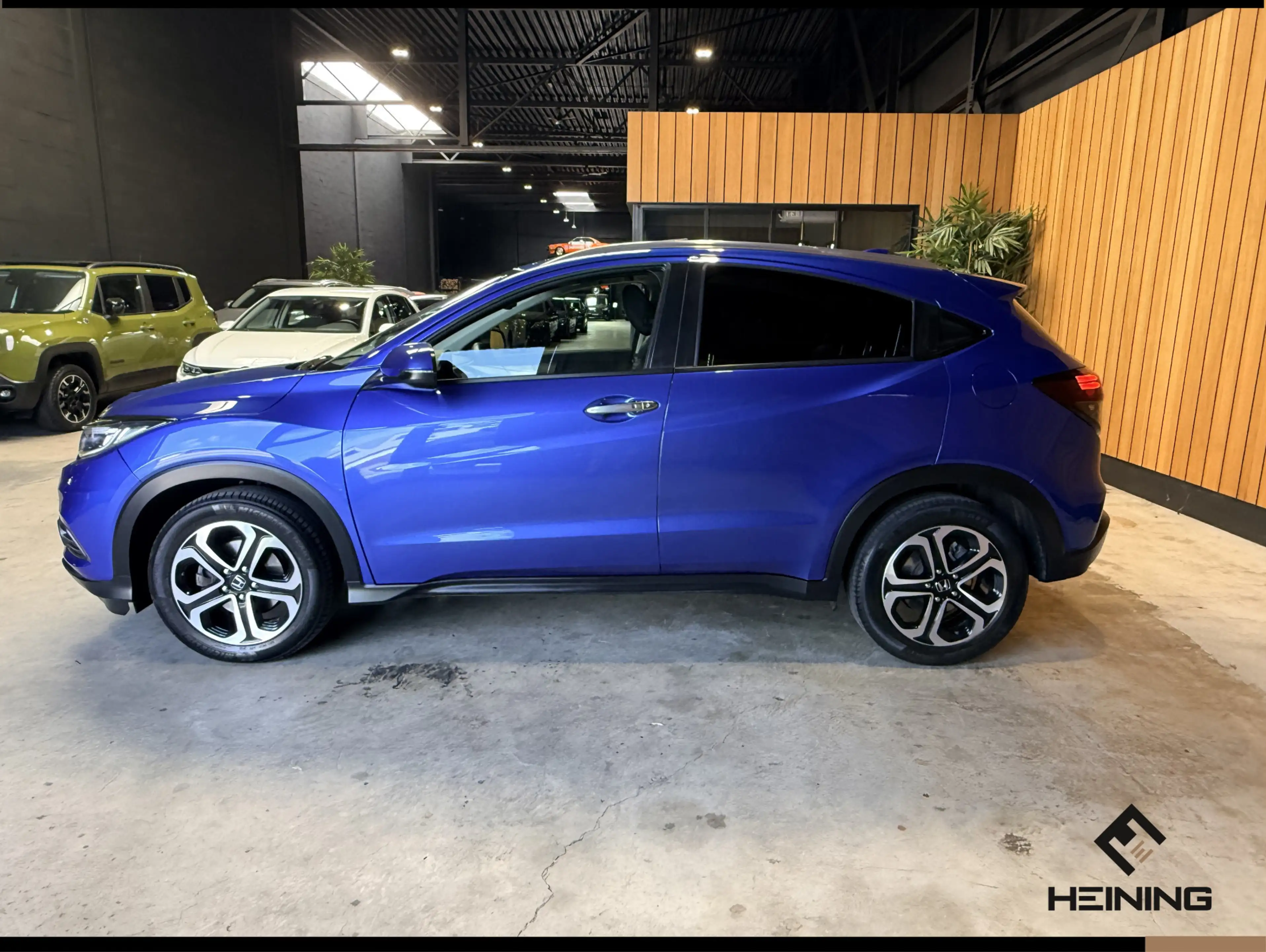 Honda HR-V 1.5 i-VTEC Executive. Automaat. Pano. Camera. Nav. — photo 5