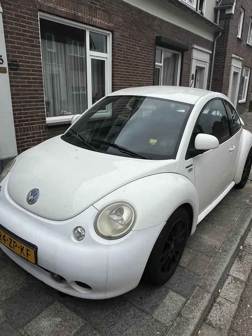 Volkswagen New Beetle 2.0 Білий - 1
