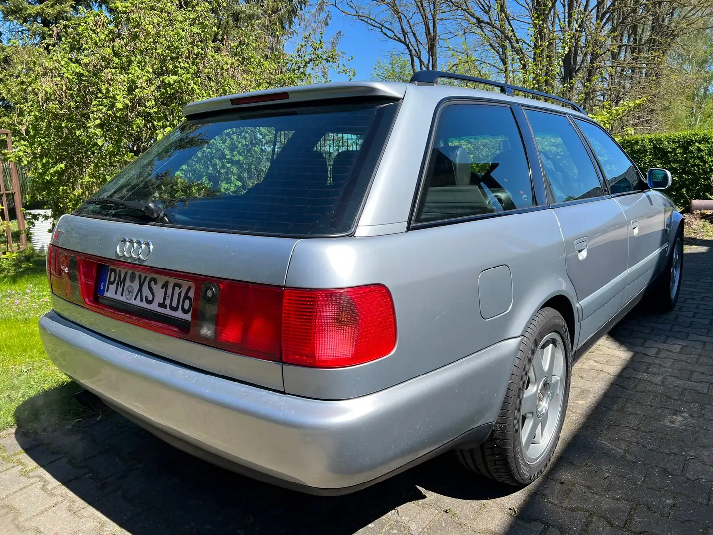 Audi S6 Avant plus Stříbrná - 2
