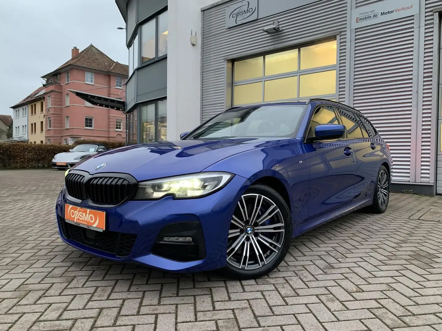BMW 330 i M-Sport ACC+M-Bremse+HiFi+ShadowLine Blau - 1