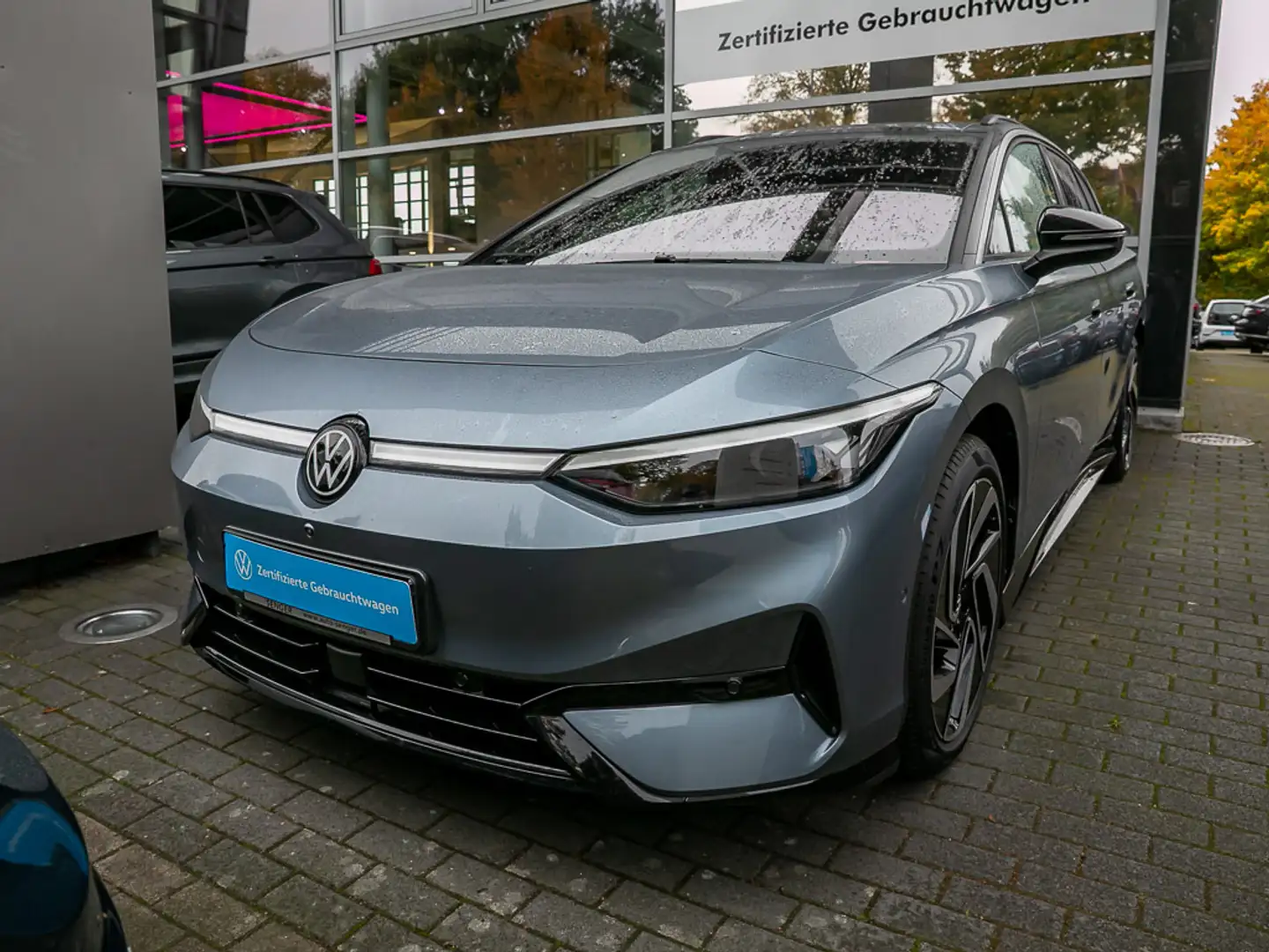 Volkswagen ID.7 Tourer Pro 77 kWh Nav Matrix Pano AHK DCC Bleu - 2