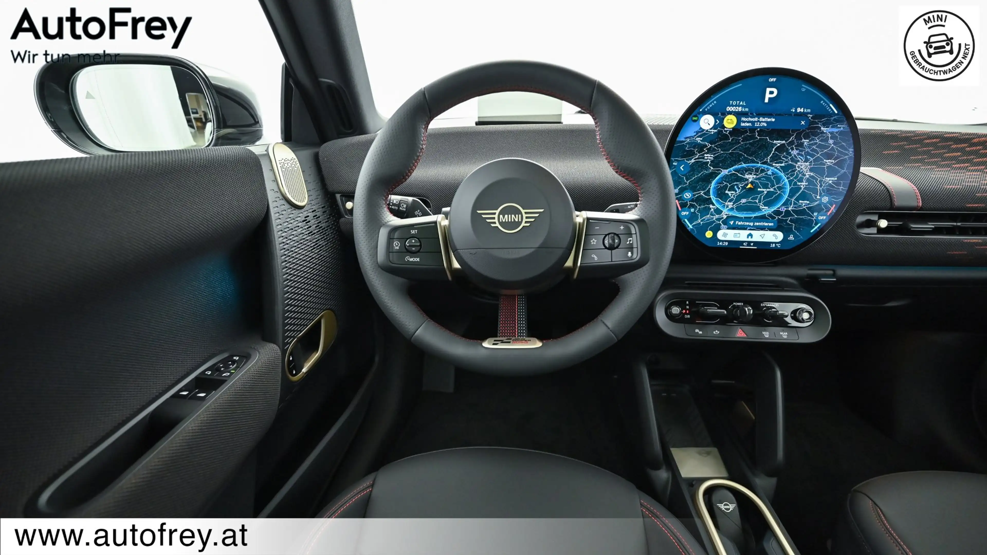 MINI Cooper SE — photo 13