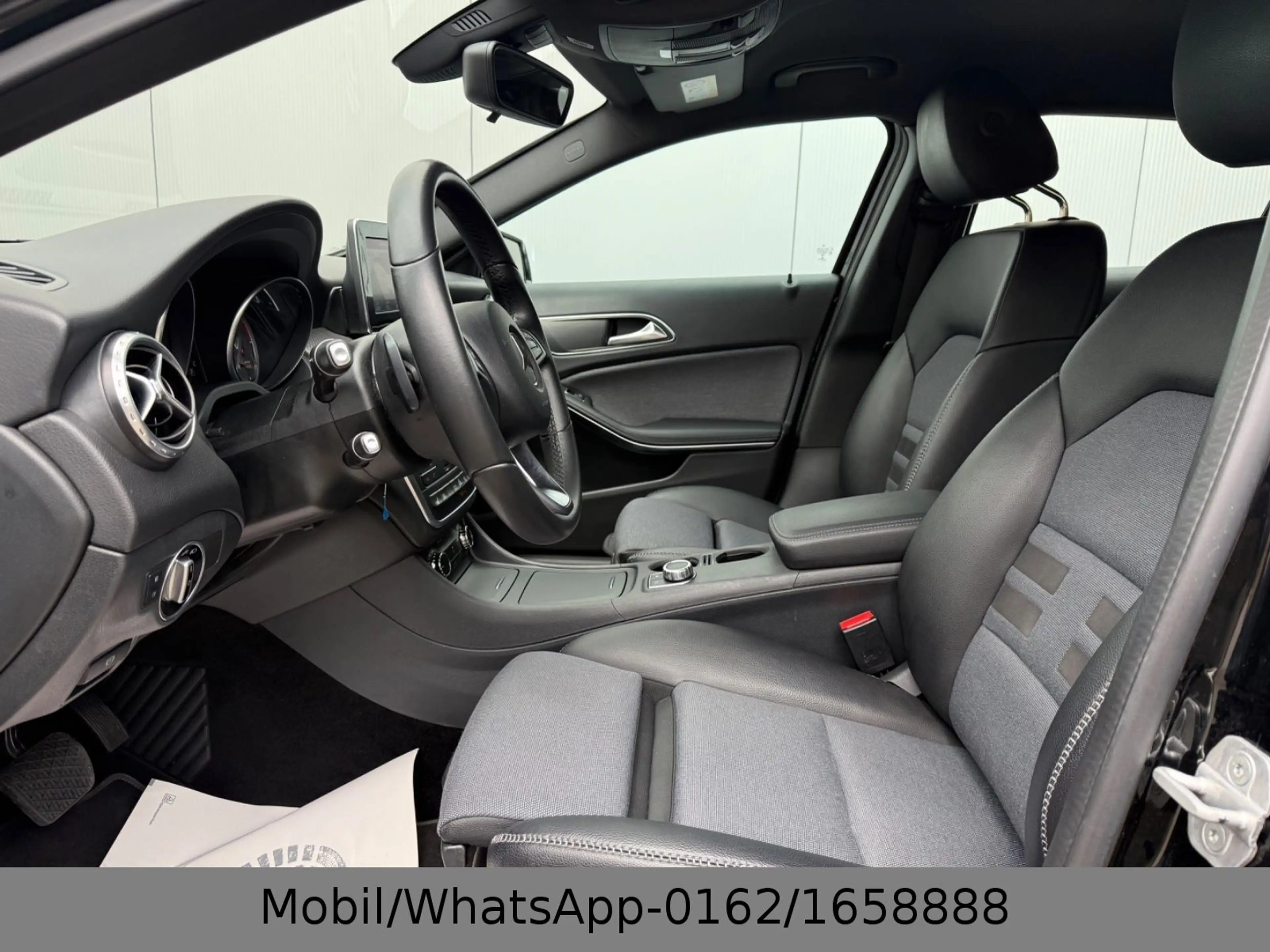 Mercedes-Benz GLA 220 GLA GLA 220 CDI / d 4Matic 1Hand — photo 12