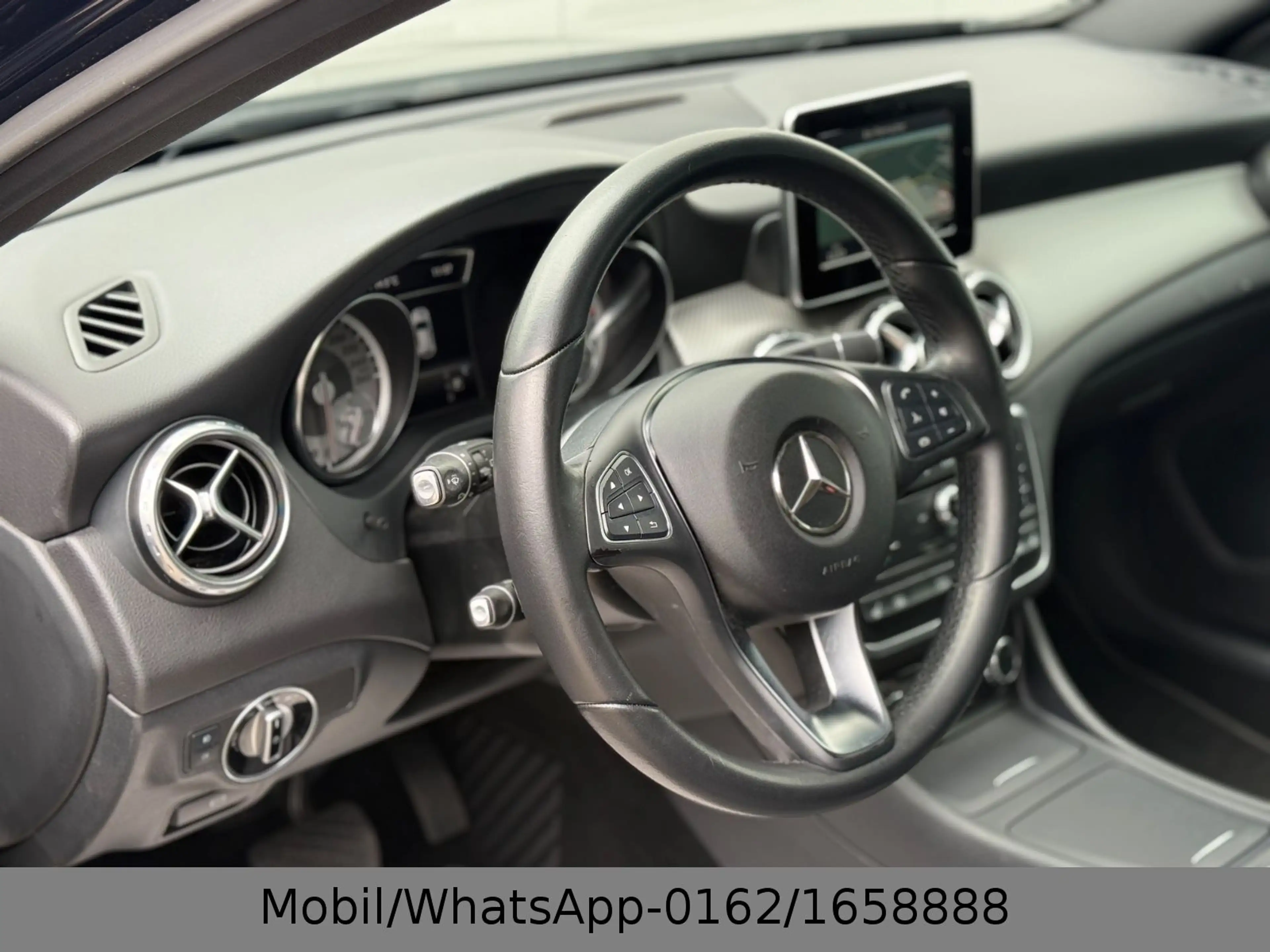 Mercedes-Benz GLA 220 GLA GLA 220 CDI / d 4Matic 1Hand — photo 11