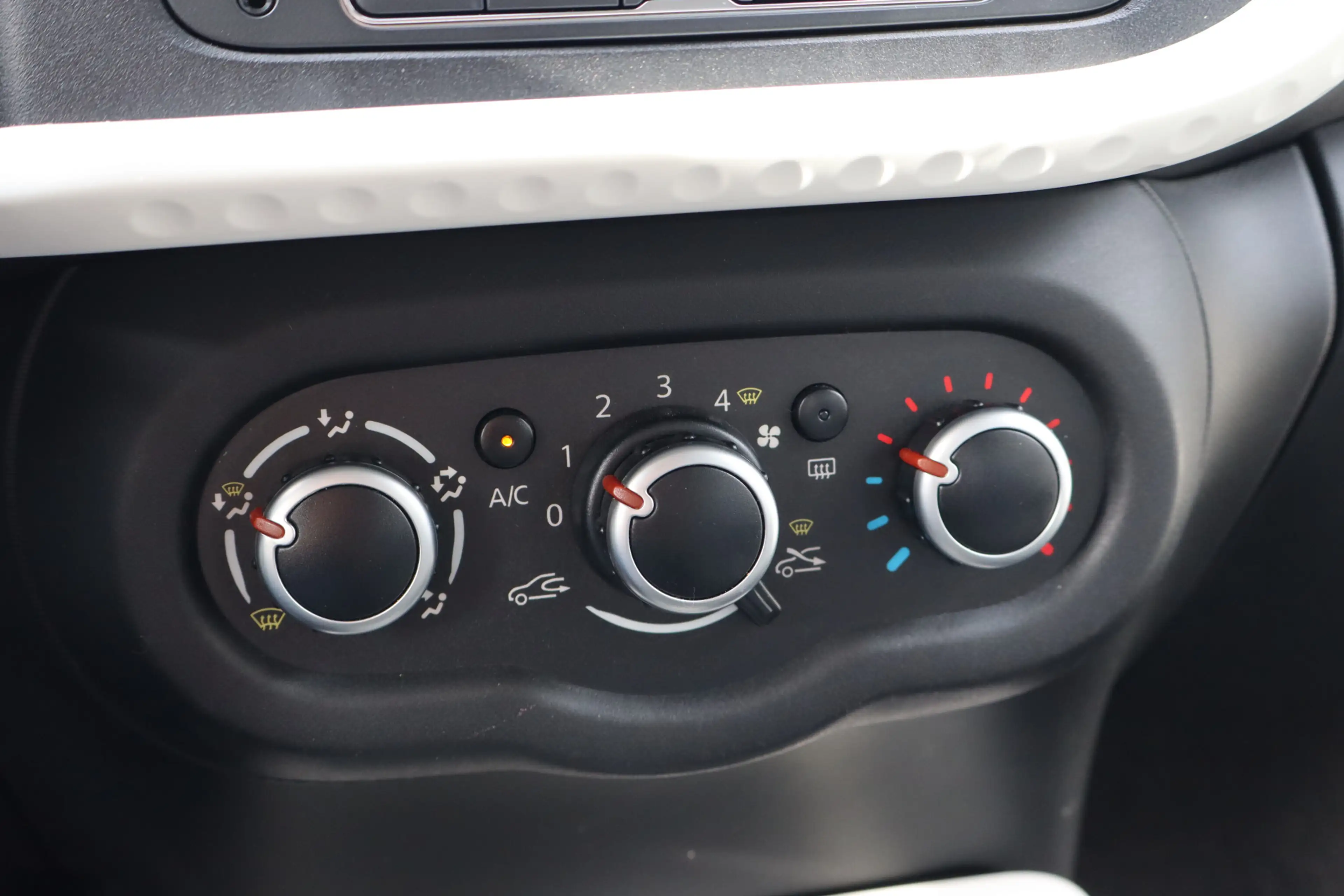 Renault Twingo 1.0 SCe Collection NL Auto/Cruise control/Airco/Bl — photo 15