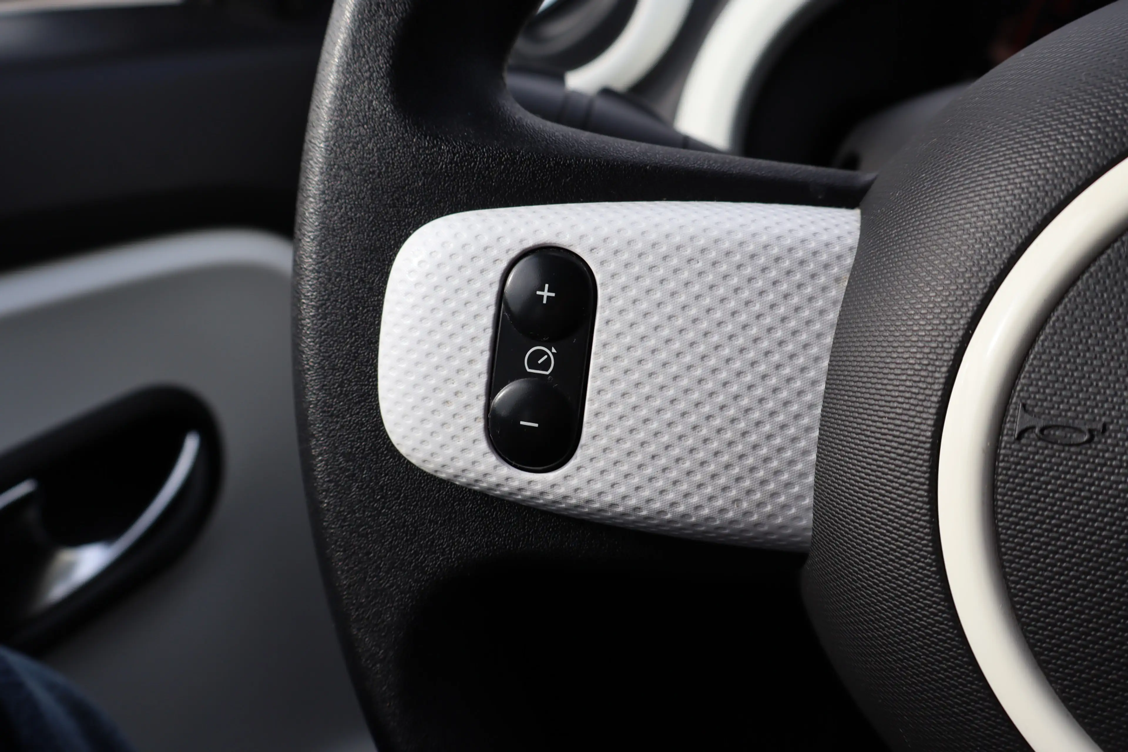 Renault Twingo 1.0 SCe Collection NL Auto/Cruise control/Airco/Bl — photo 11