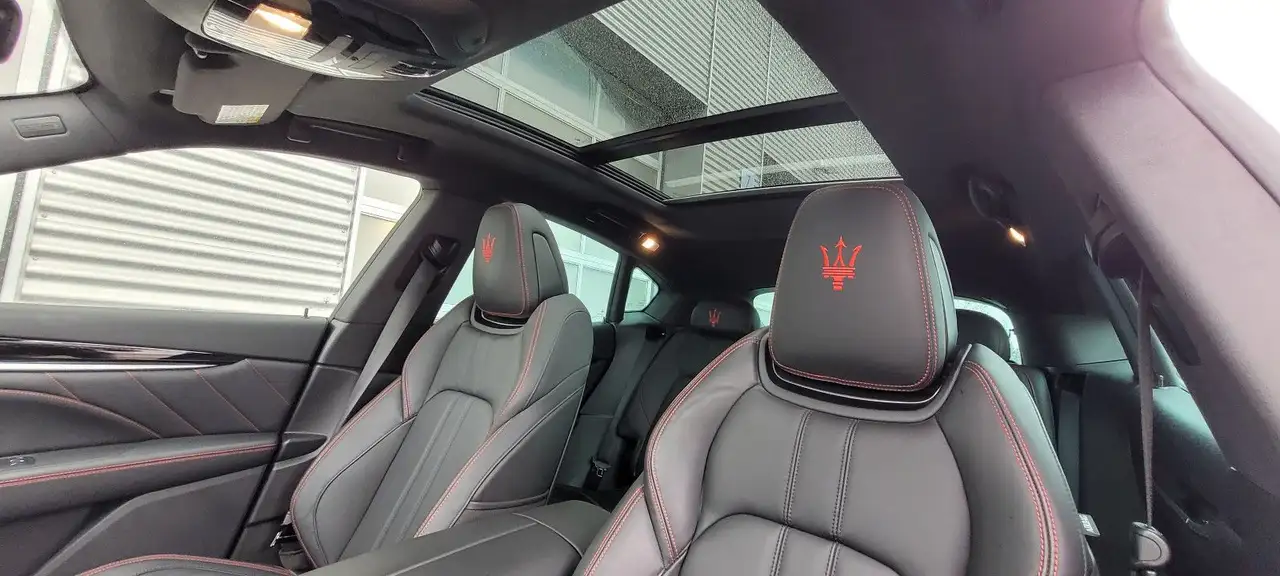 Maserati Levante 2024 — фото 10