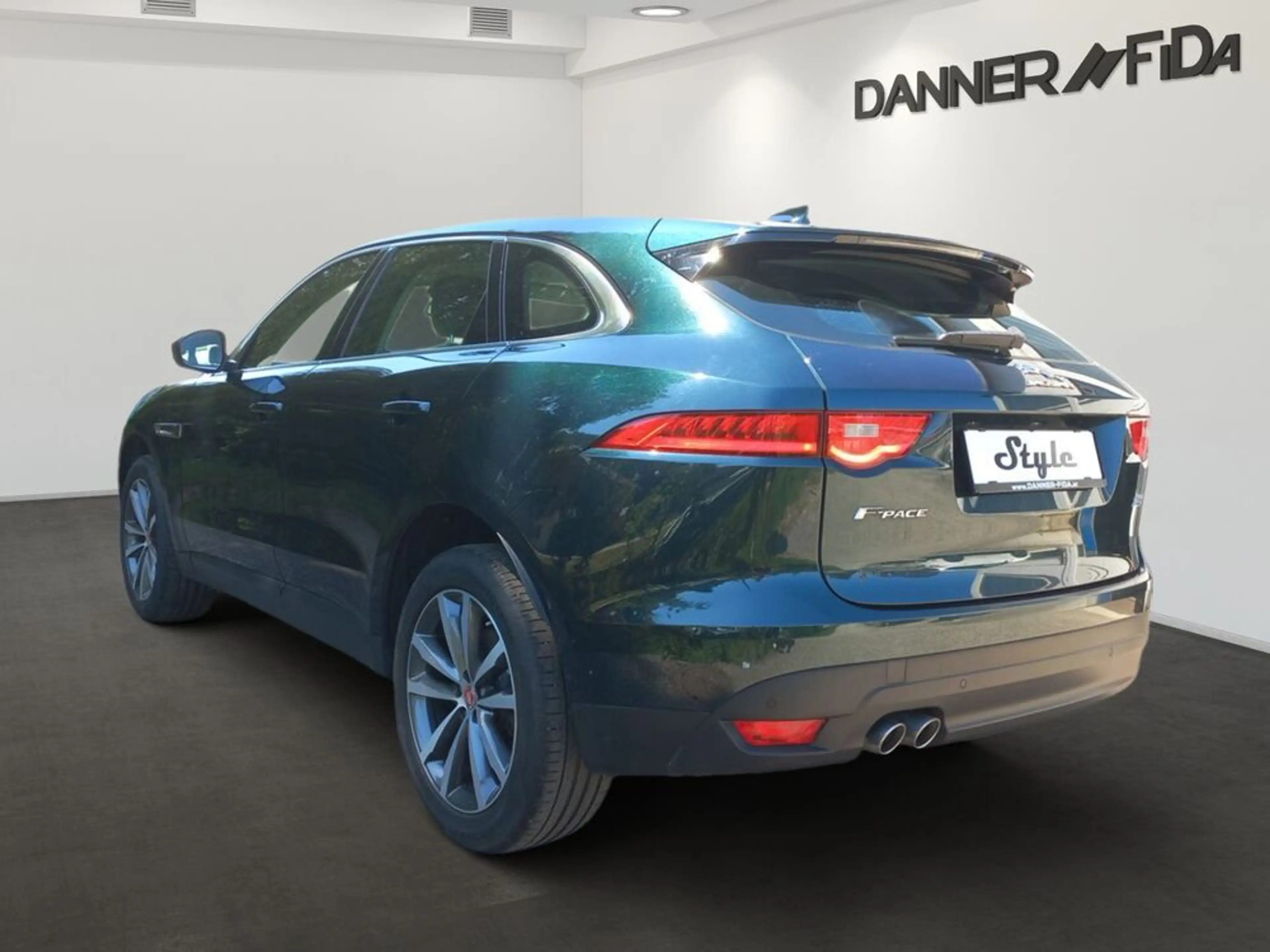 Jaguar F-Pace Portfolio AWD*SOFORT VERFÜGBAR* — photo 6