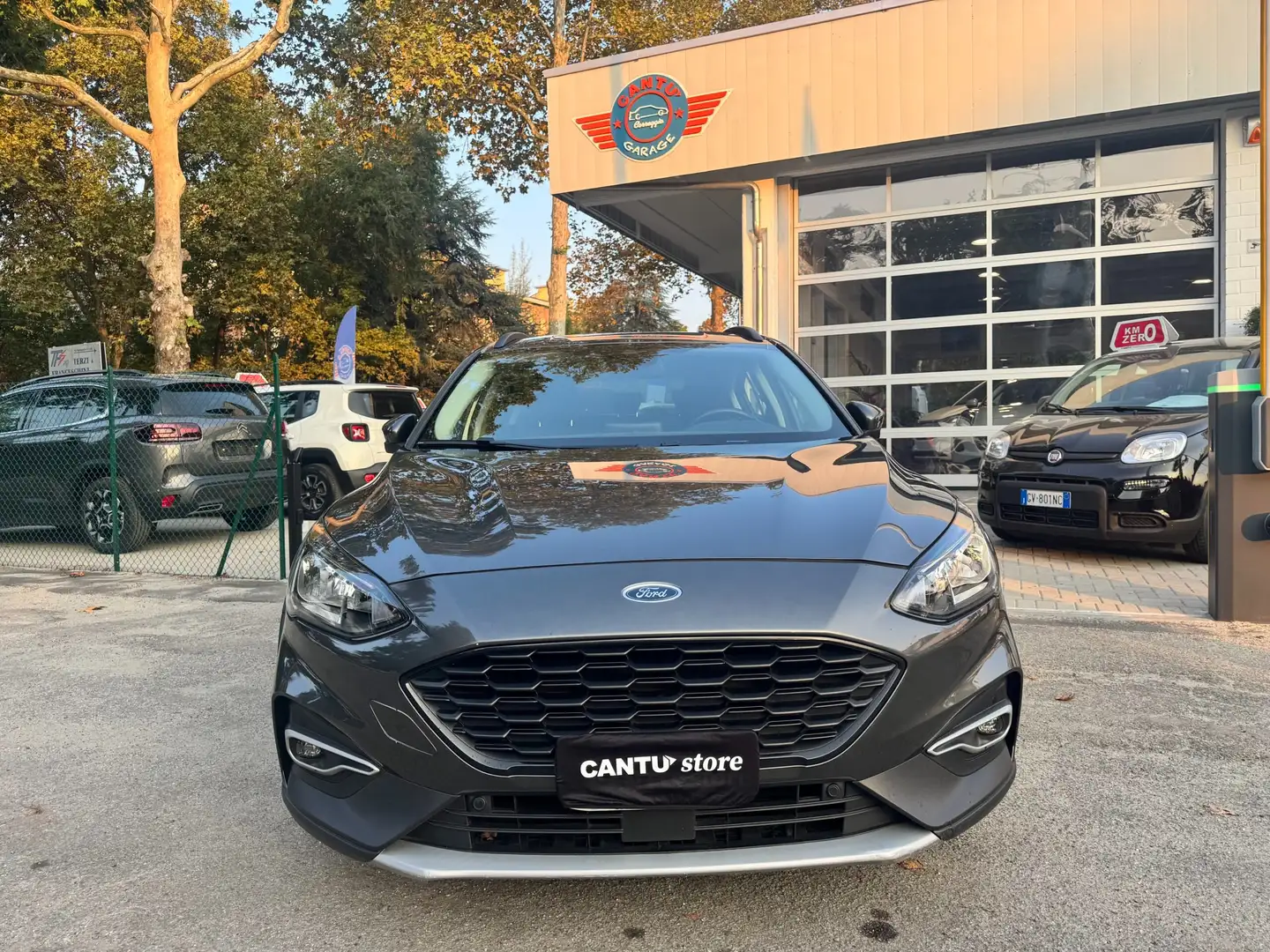 Ford Focus Focus 1.5 ecoblue Active Gris - 2