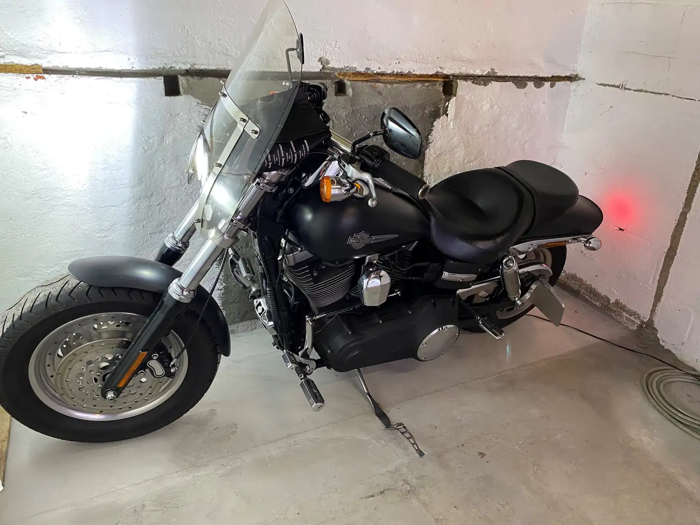 Harley-Davidson Fat Bob Černá - 1