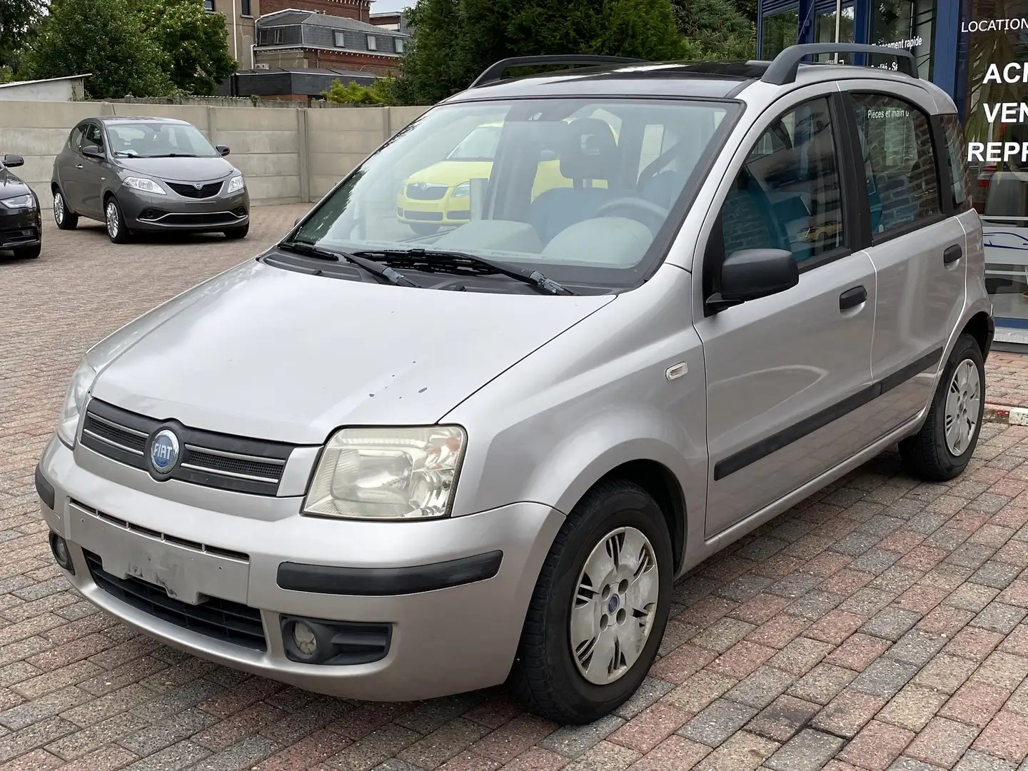 Fiat Panda 1.2i Dynamic*1450 euros*Prix Marchand ou Export* Grijs - 1