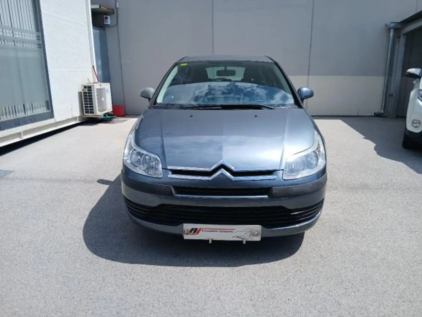 Citroen C4 1.6HDi Seduction Plateado - 2