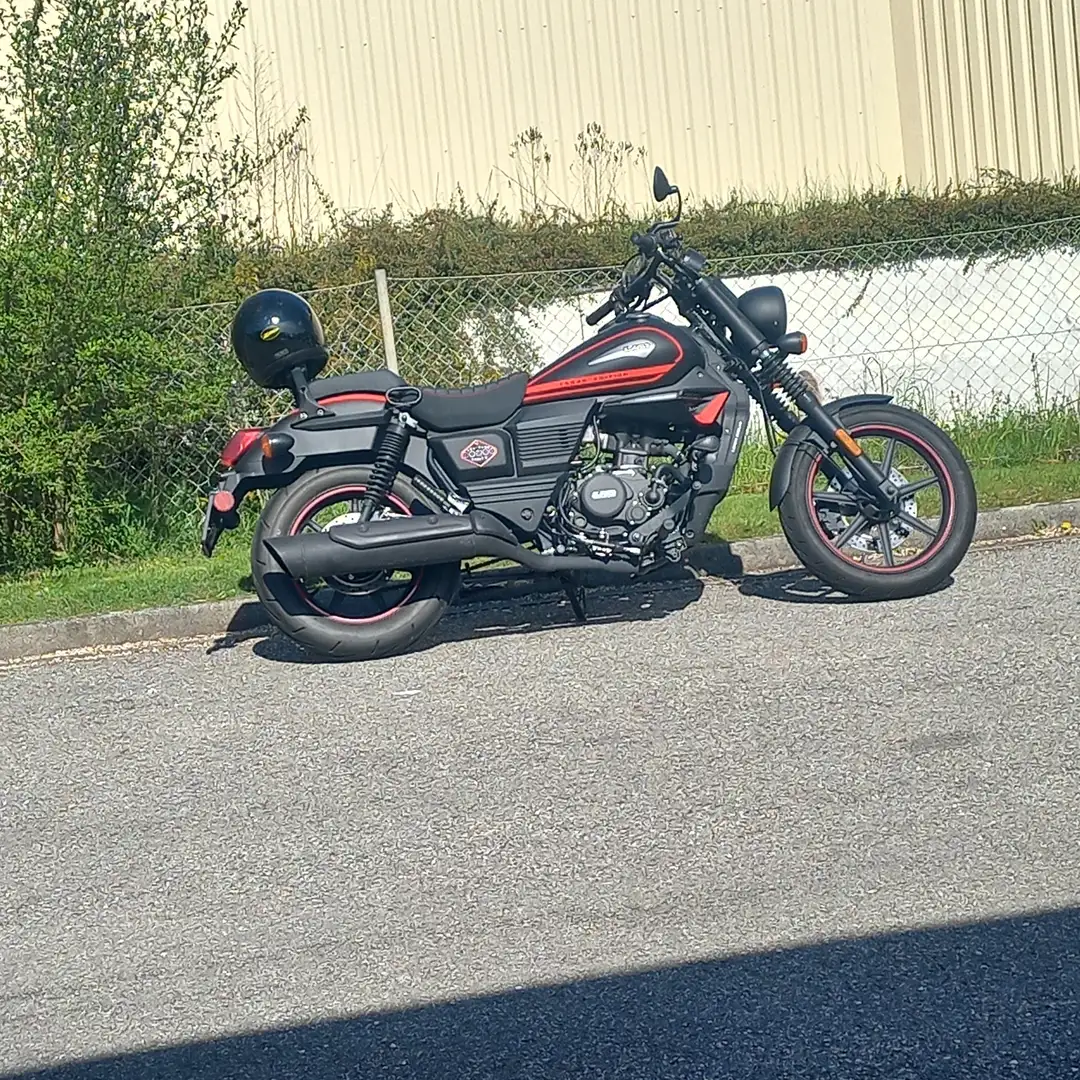 A.T.U UM Vegas Sport 125 Černá - 1
