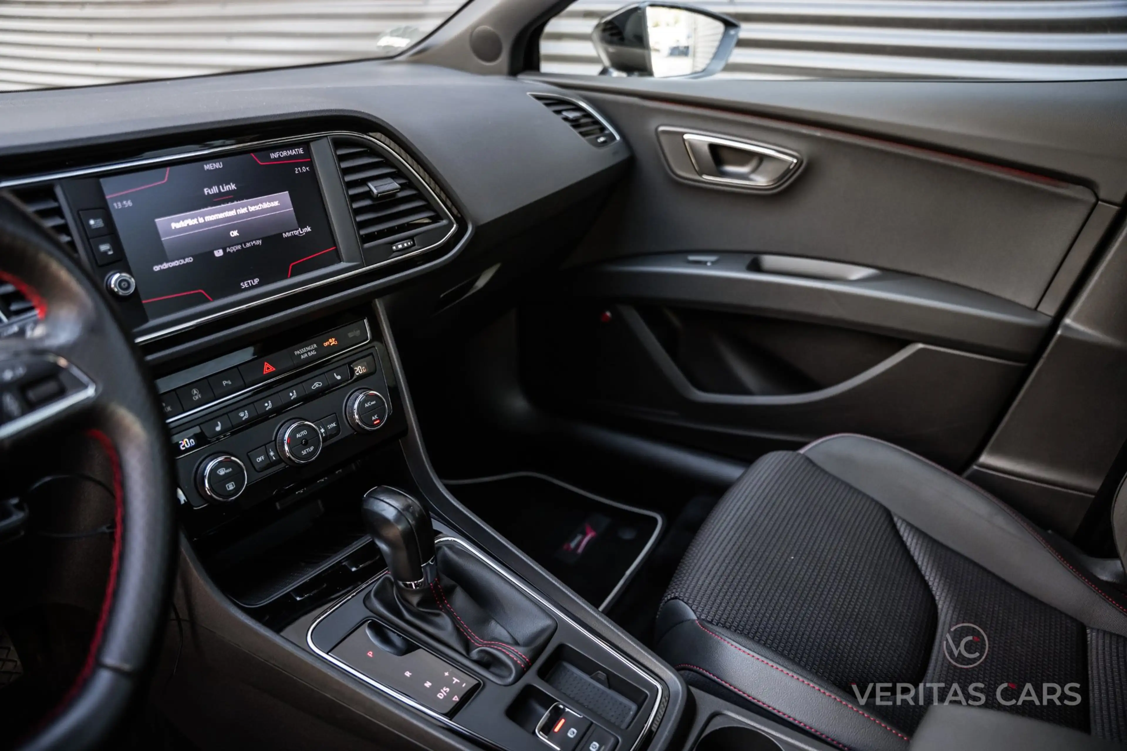 SEAT Leon ST 1.8 TSI FR 180PK|Pano|Beats|Camera|Drive Profil — photo 46