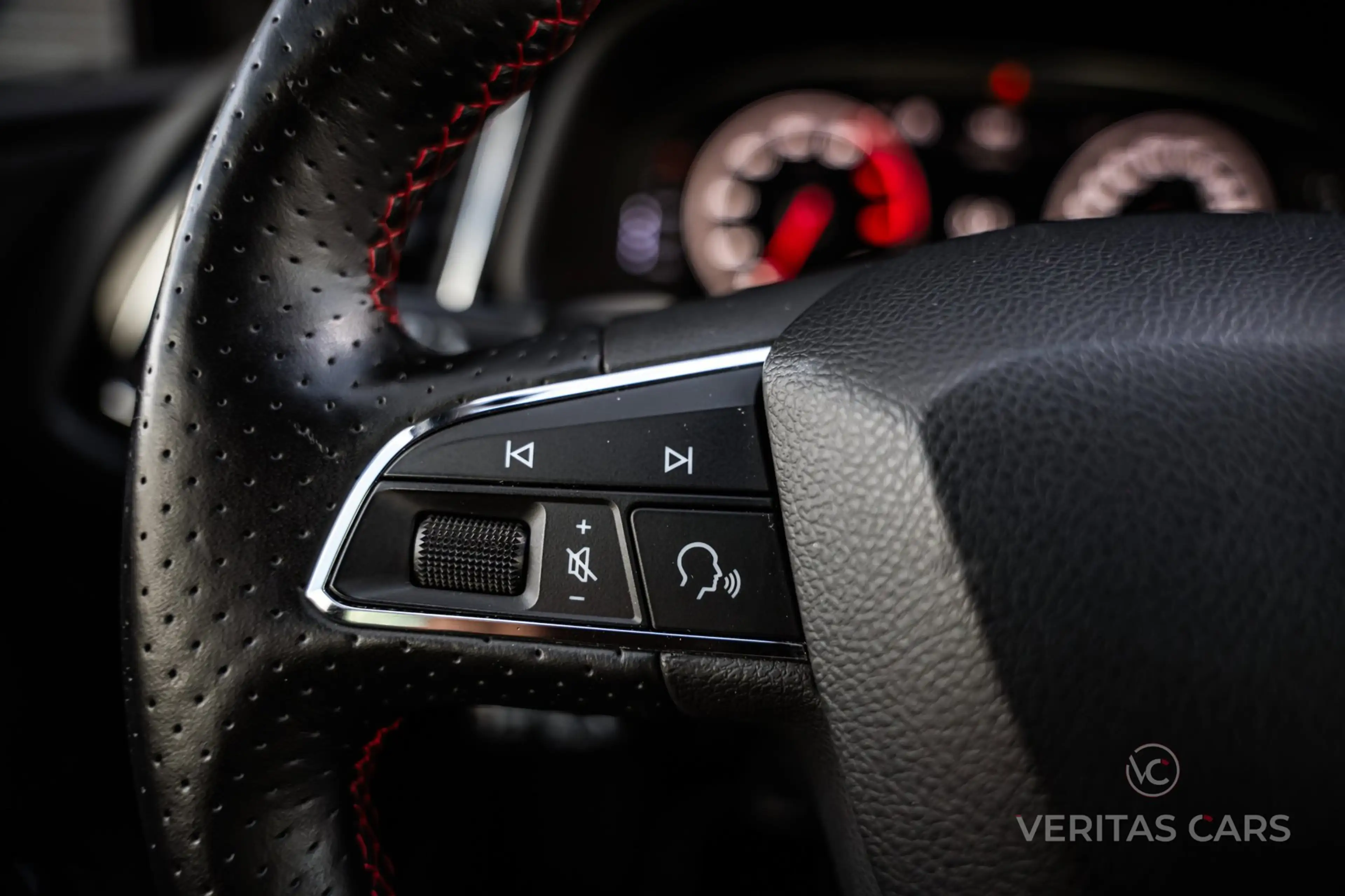 SEAT Leon ST 1.8 TSI FR 180PK|Pano|Beats|Camera|Drive Profil — photo 40