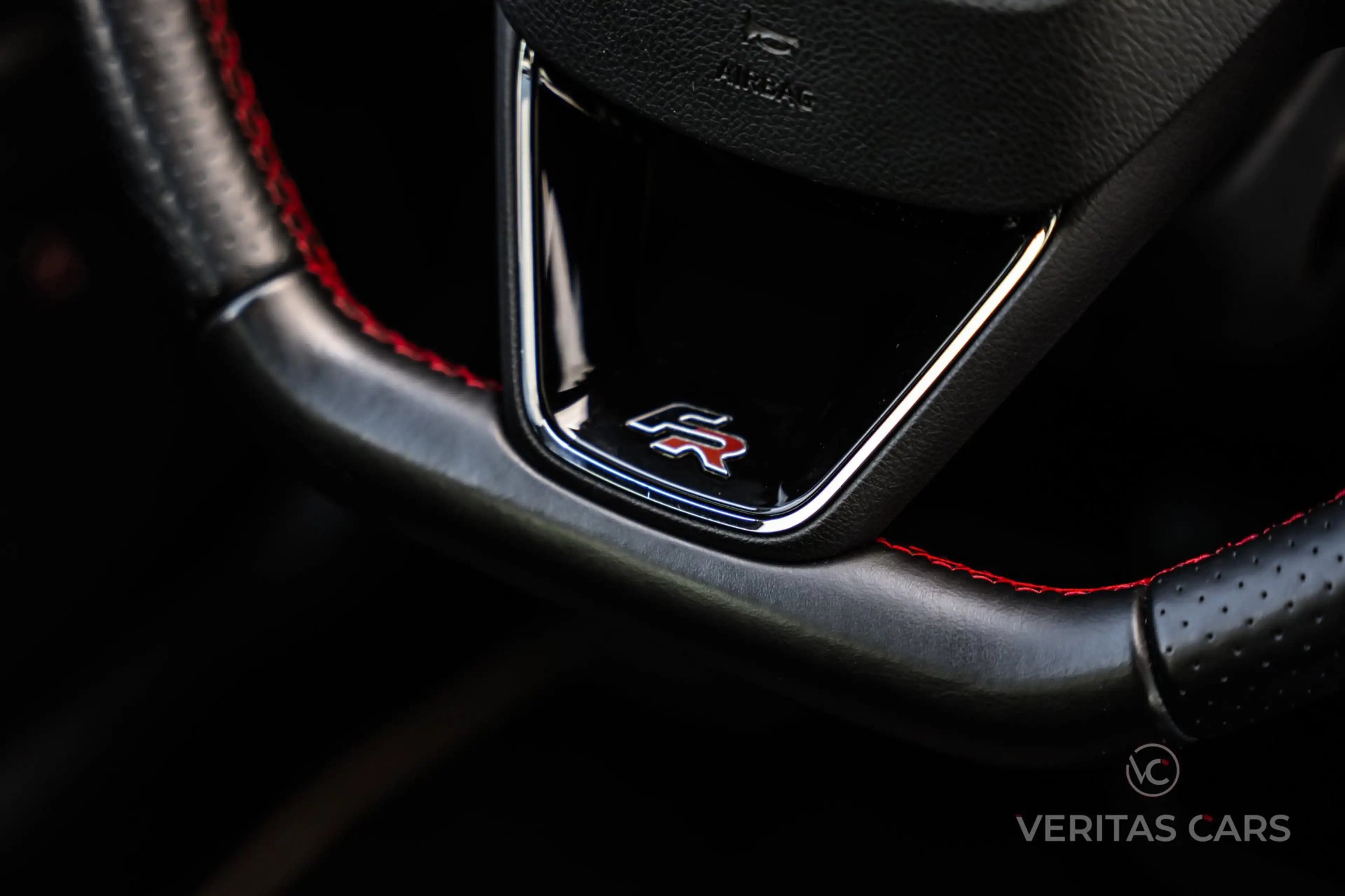 SEAT Leon ST 1.8 TSI FR 180PK|Pano|Beats|Camera|Drive Profil — photo 42