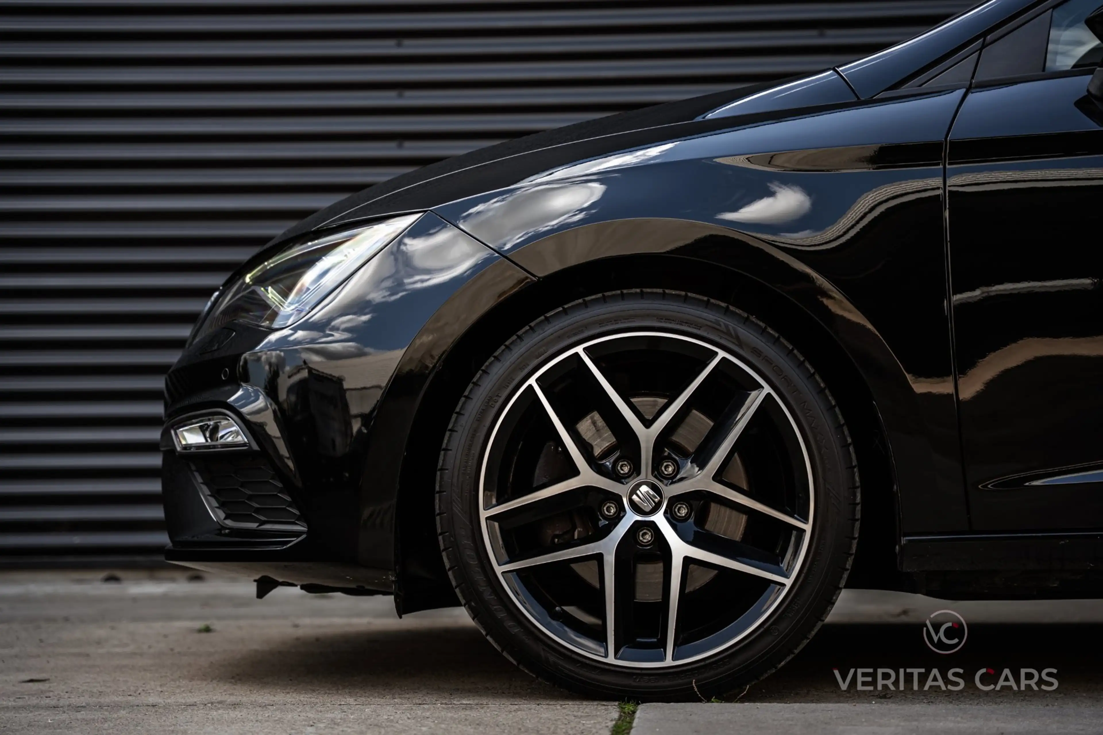 SEAT Leon ST 1.8 TSI FR 180PK|Pano|Beats|Camera|Drive Profil — photo 30