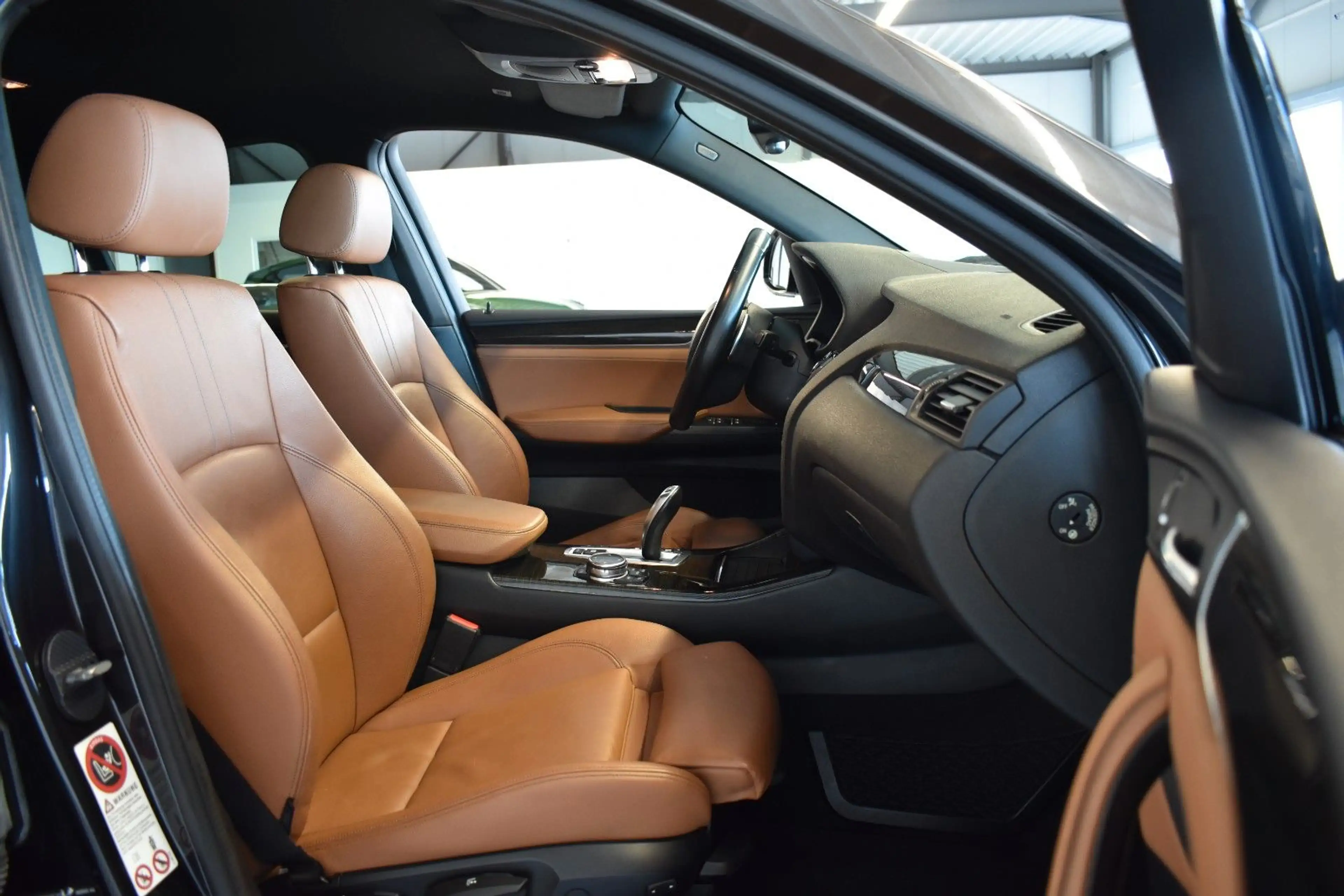 BMW X4 xDrive 20d/M-SPORT/LED/LEDER/HUD/NAVI/M PAKET — photo 12