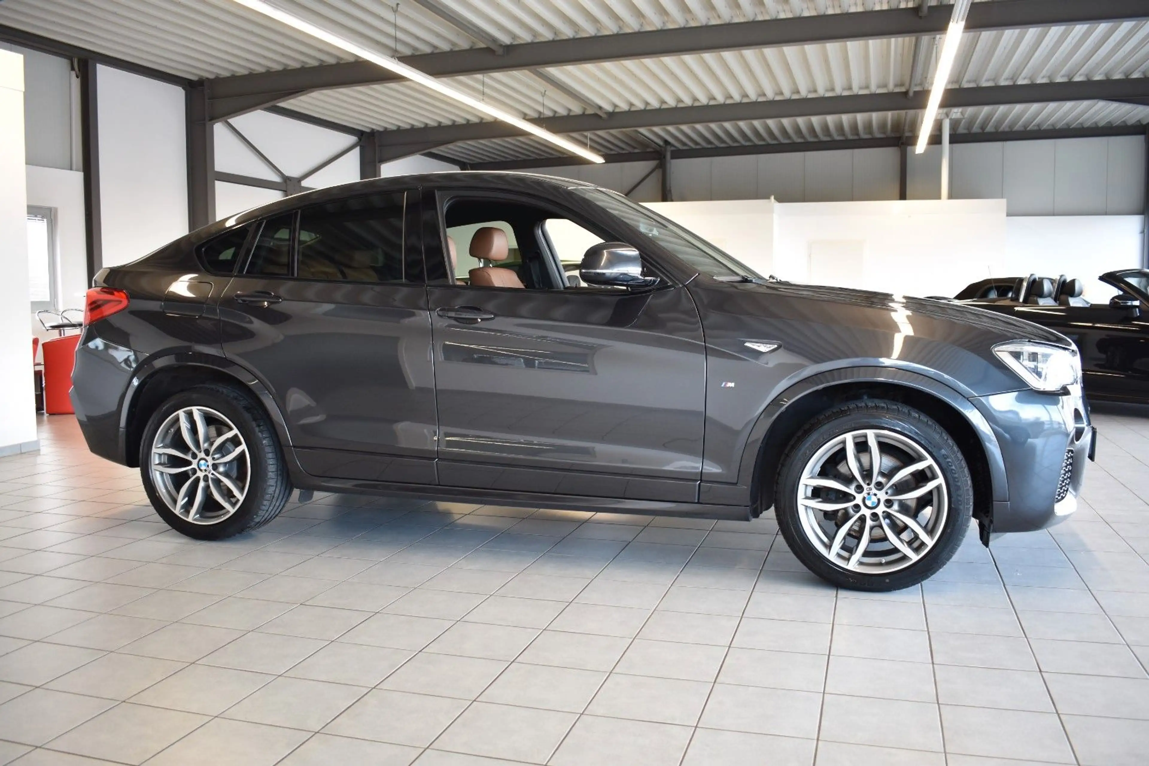 BMW X4 xDrive 20d/M-SPORT/LED/LEDER/HUD/NAVI/M PAKET — photo 8