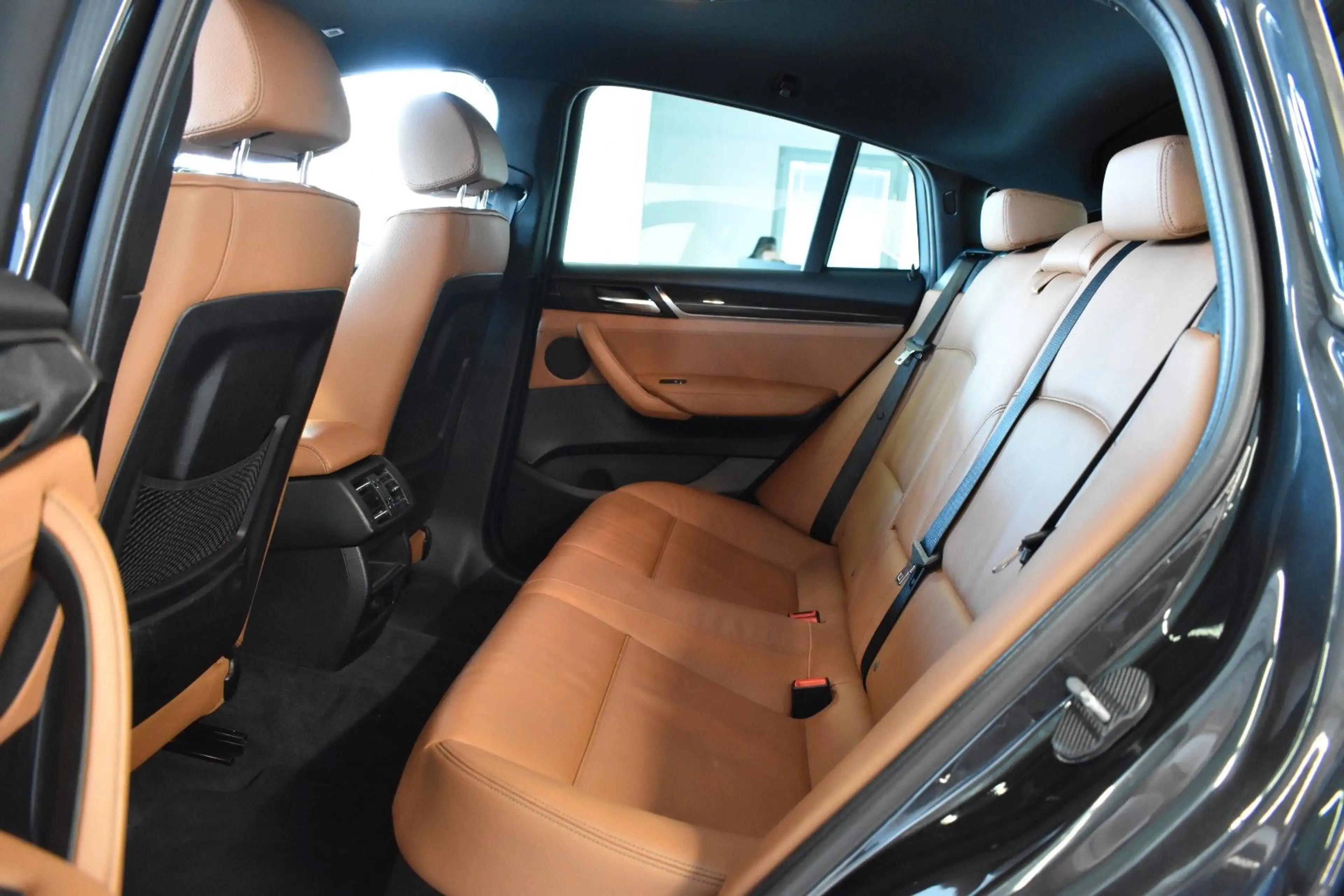BMW X4 xDrive 20d/M-SPORT/LED/LEDER/HUD/NAVI/M PAKET — photo 14