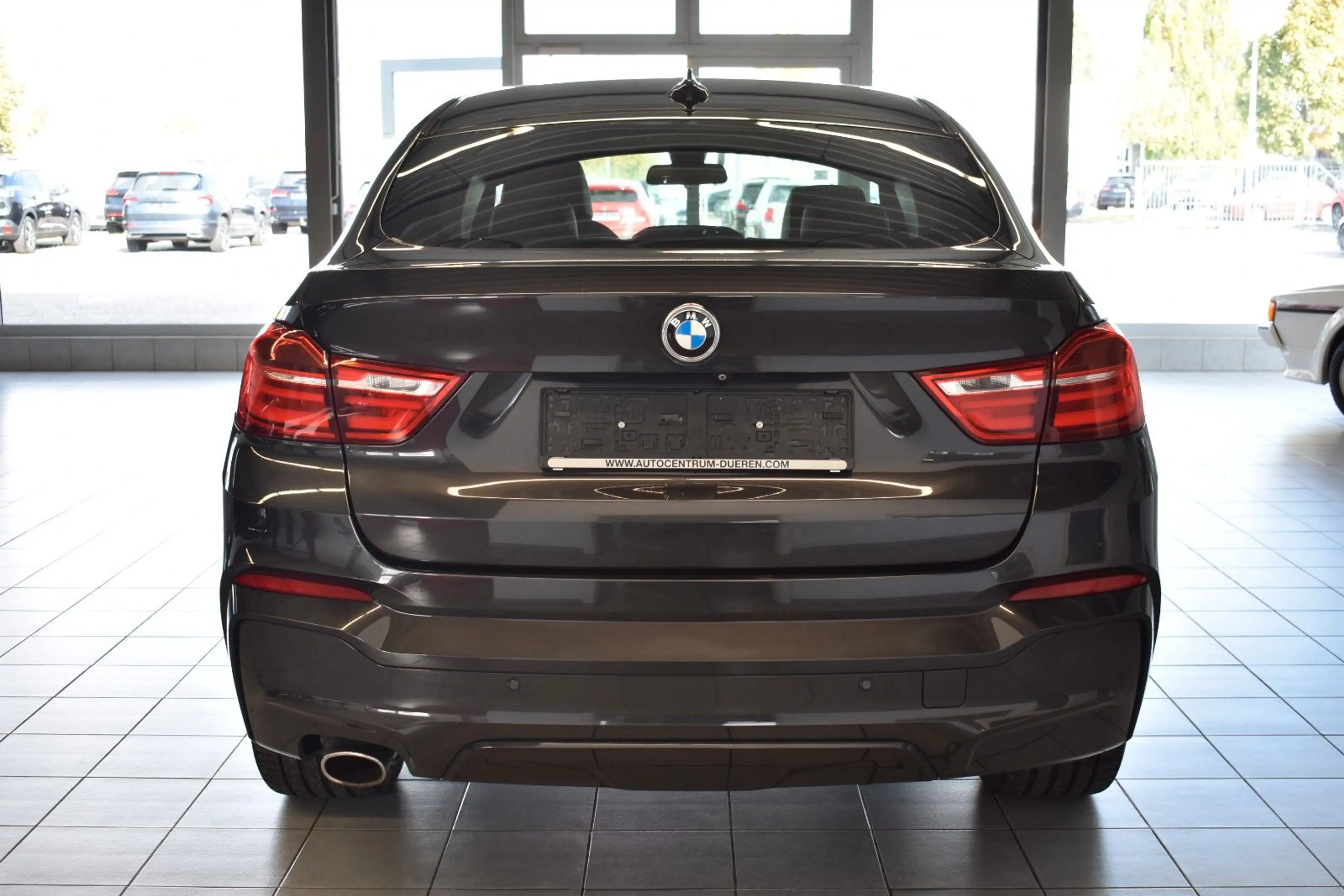 BMW X4 xDrive 20d/M-SPORT/LED/LEDER/HUD/NAVI/M PAKET — photo 6
