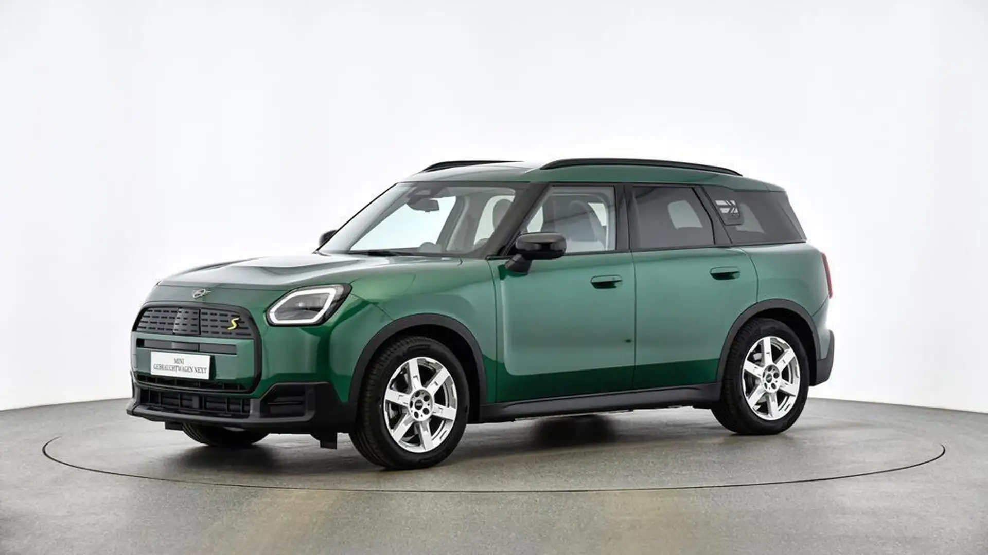 MINI Countryman SE All4 Classic Trim Vert - 1