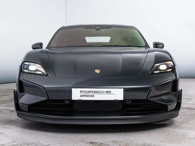 Porsche Taycan Turbo GT mit Weissach-Paket Ansicht 13