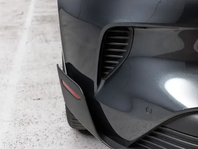 Porsche Taycan Turbo GT mit Weissach-Paket Ansicht 8