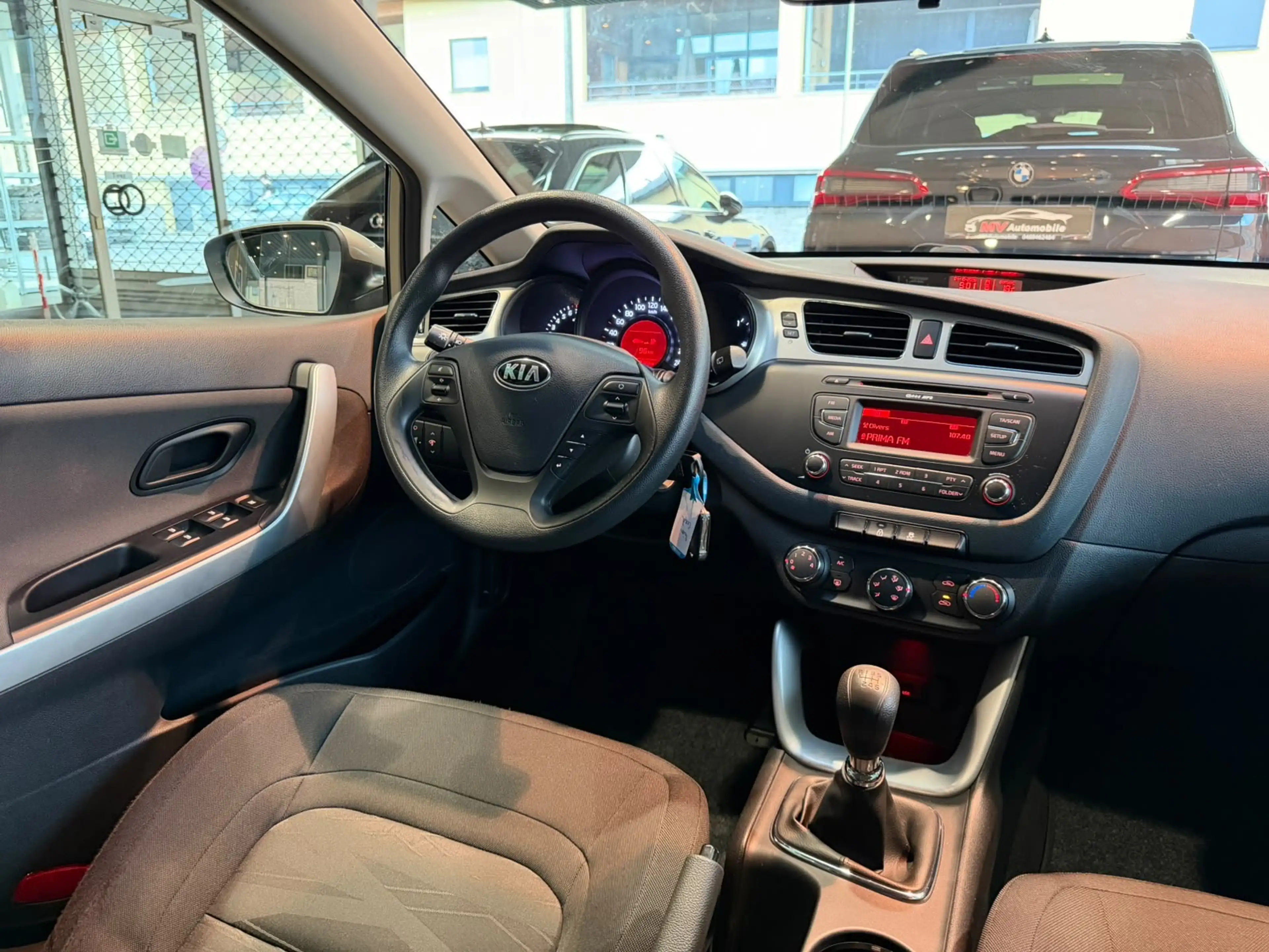 Kia Ceed / cee'd 1.4i Sense ISG * 43000kms * Clim — photo 12