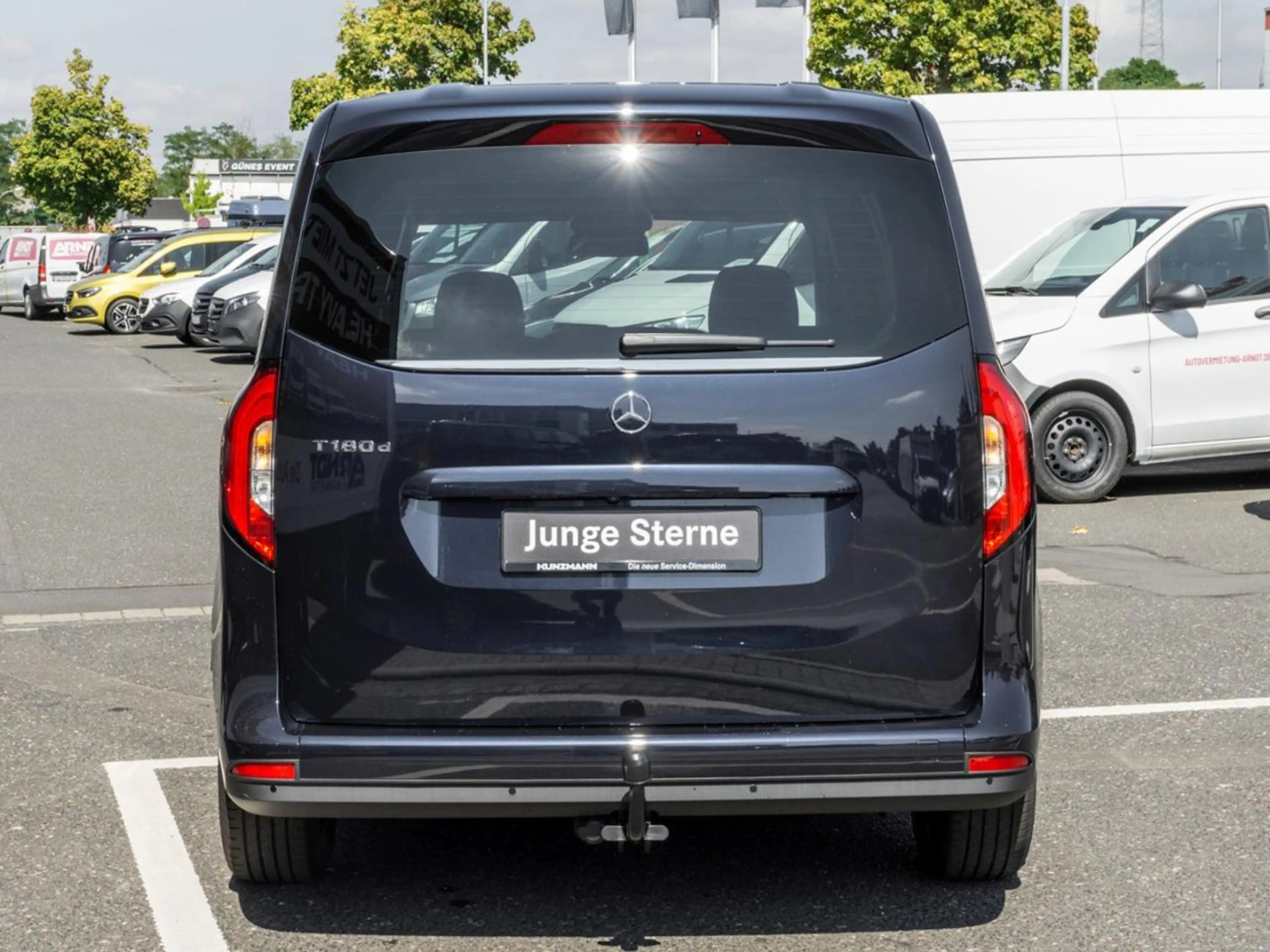 Mercedes-Benz T-Class T 180 d Standard Progressive Navi Kamera AHK — photo 4