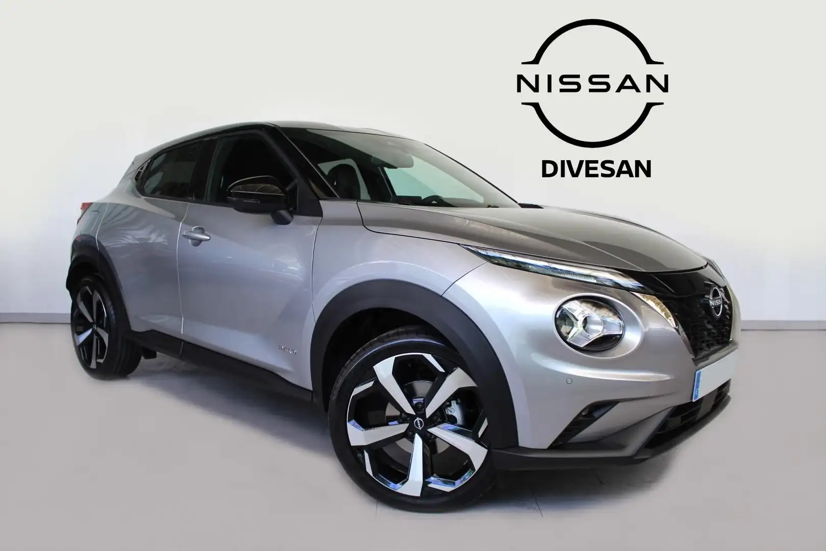 Nissan Juke 1.6 Hybrid Tekna Auto Noir - 1