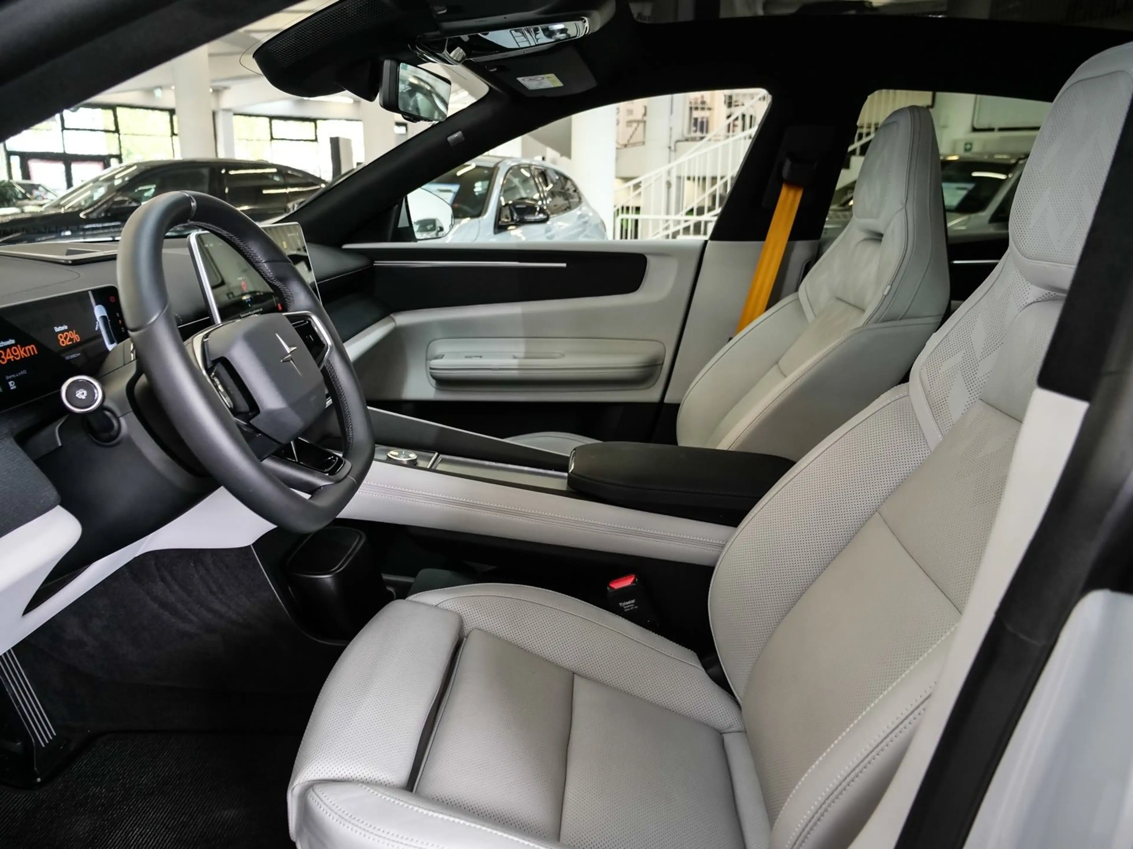 Polestar 4 Polestar 4 Dual Motor 100kWh Performance Plus — photo 9