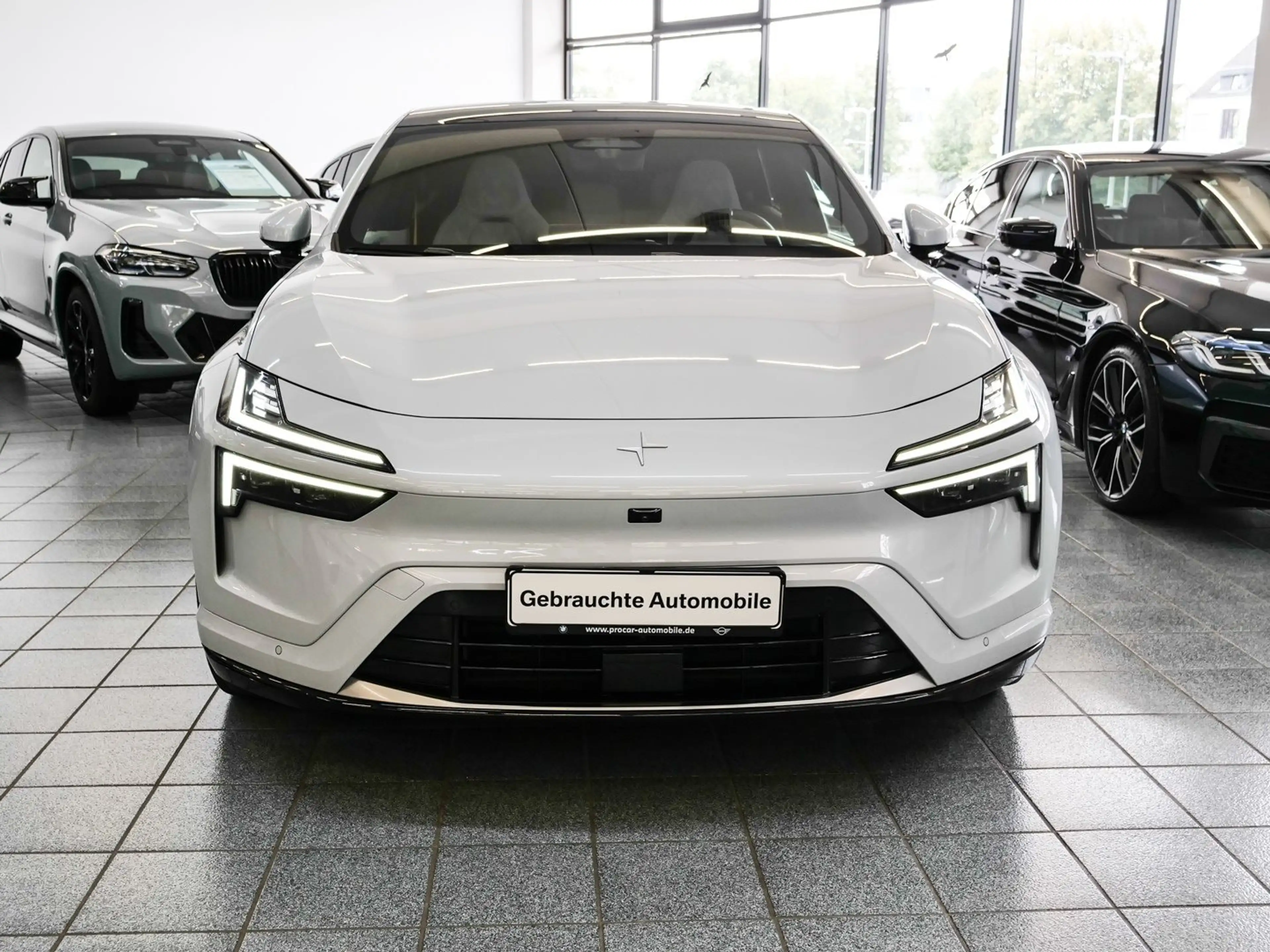 Polestar 4 Polestar 4 Dual Motor 100kWh Performance Plus — photo 3