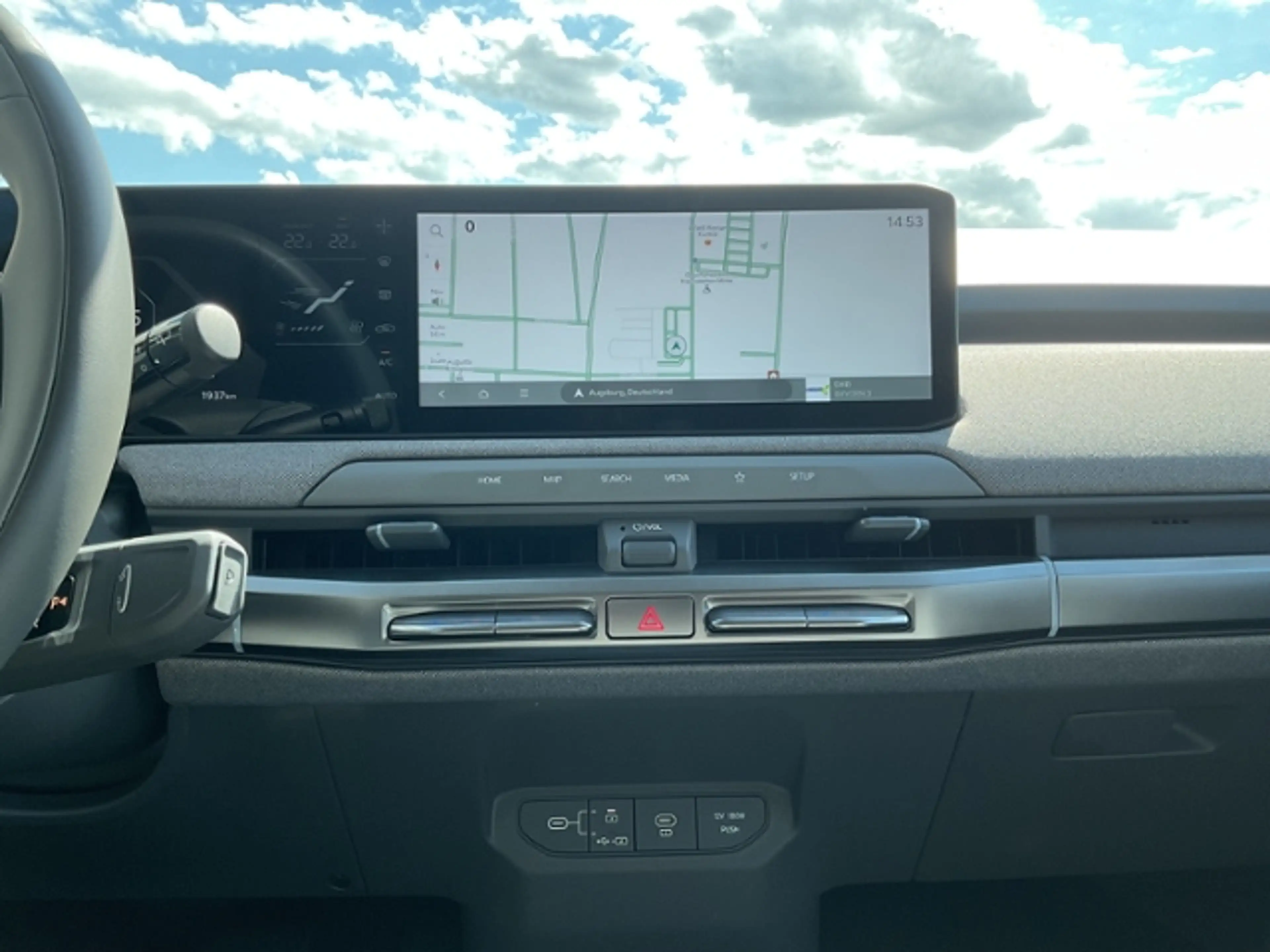 Kia EV3 EV3 FWD 58.3 EARTH WIC BUS UPG DWP — photo 13