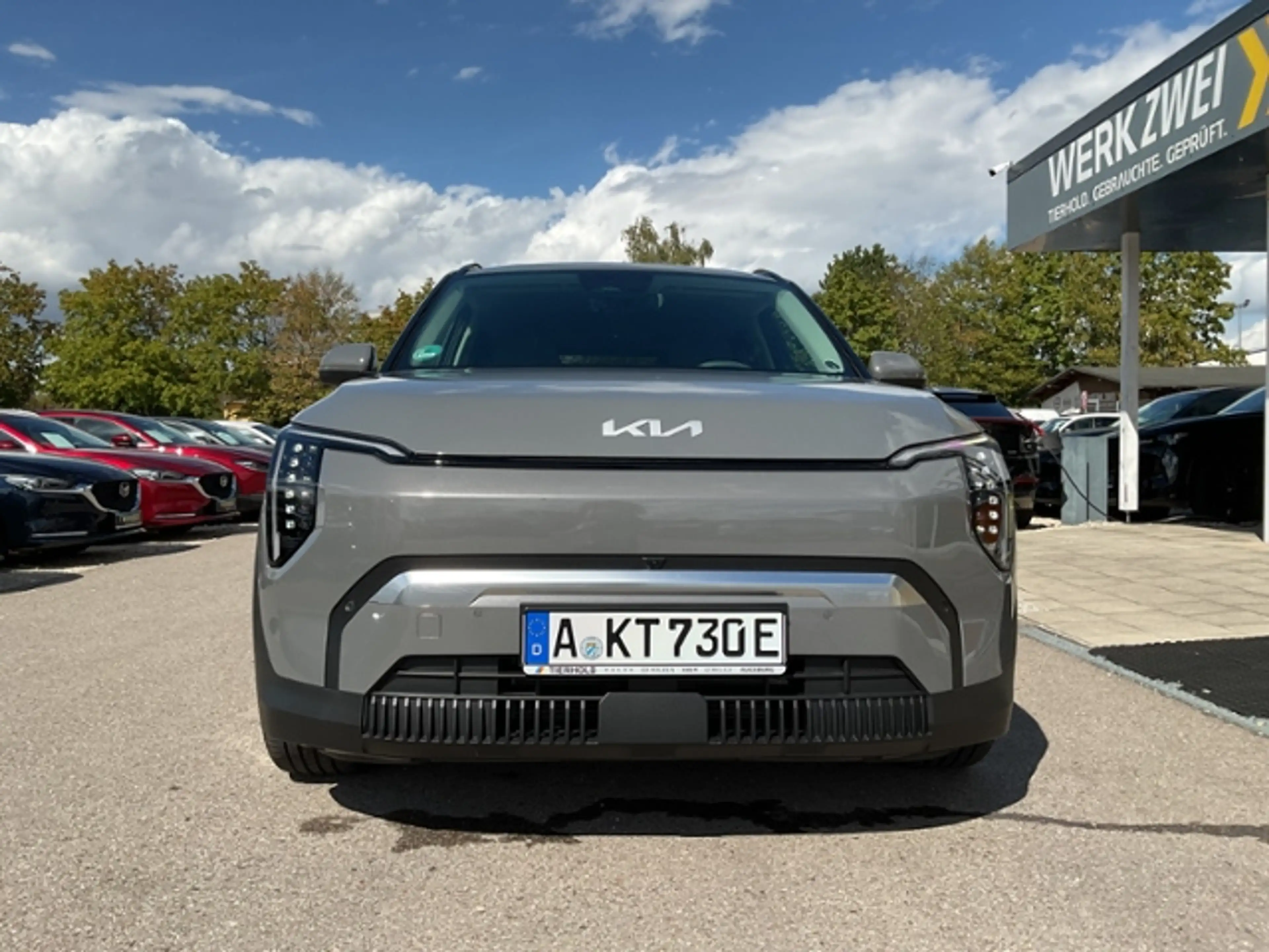 Kia EV3 EV3 FWD 58.3 EARTH WIC BUS UPG DWP — photo 10