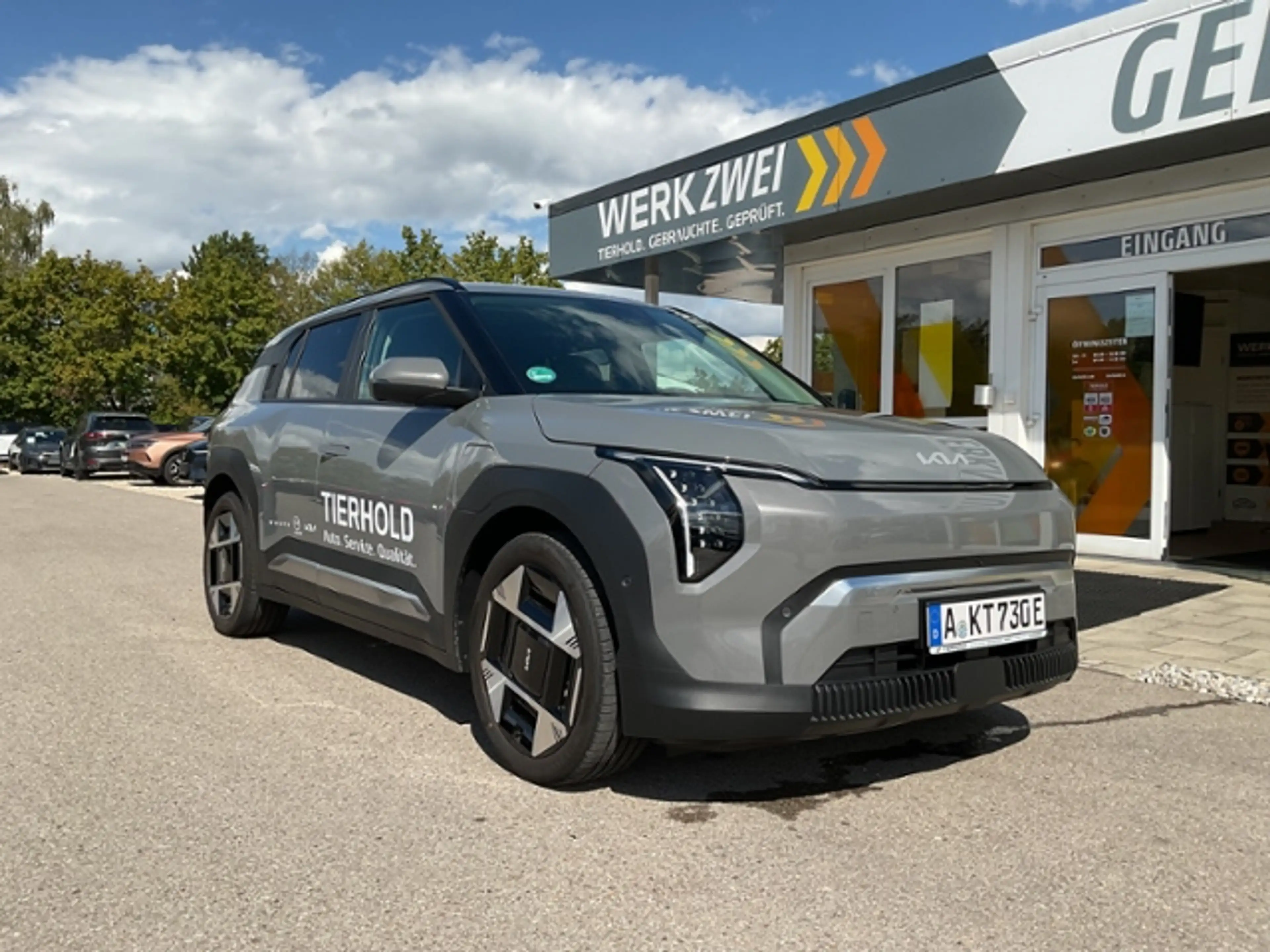 Kia EV3 EV3 FWD 58.3 EARTH WIC BUS UPG DWP — photo 9