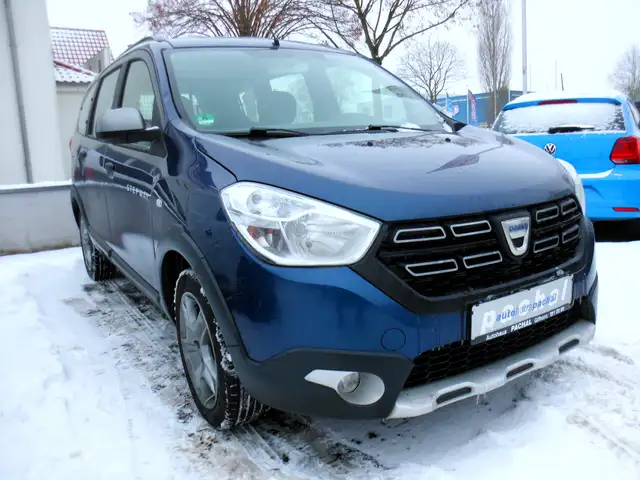 Dacia Lodgy Lodgy TCe 115 Stepway+AHK+NAVI+Rückfahrkamera