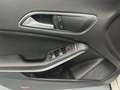 Mercedes-Benz CLA 220 Shooting Brake 220d AMG Line 7G-DCT Weiß - thumbnail 9